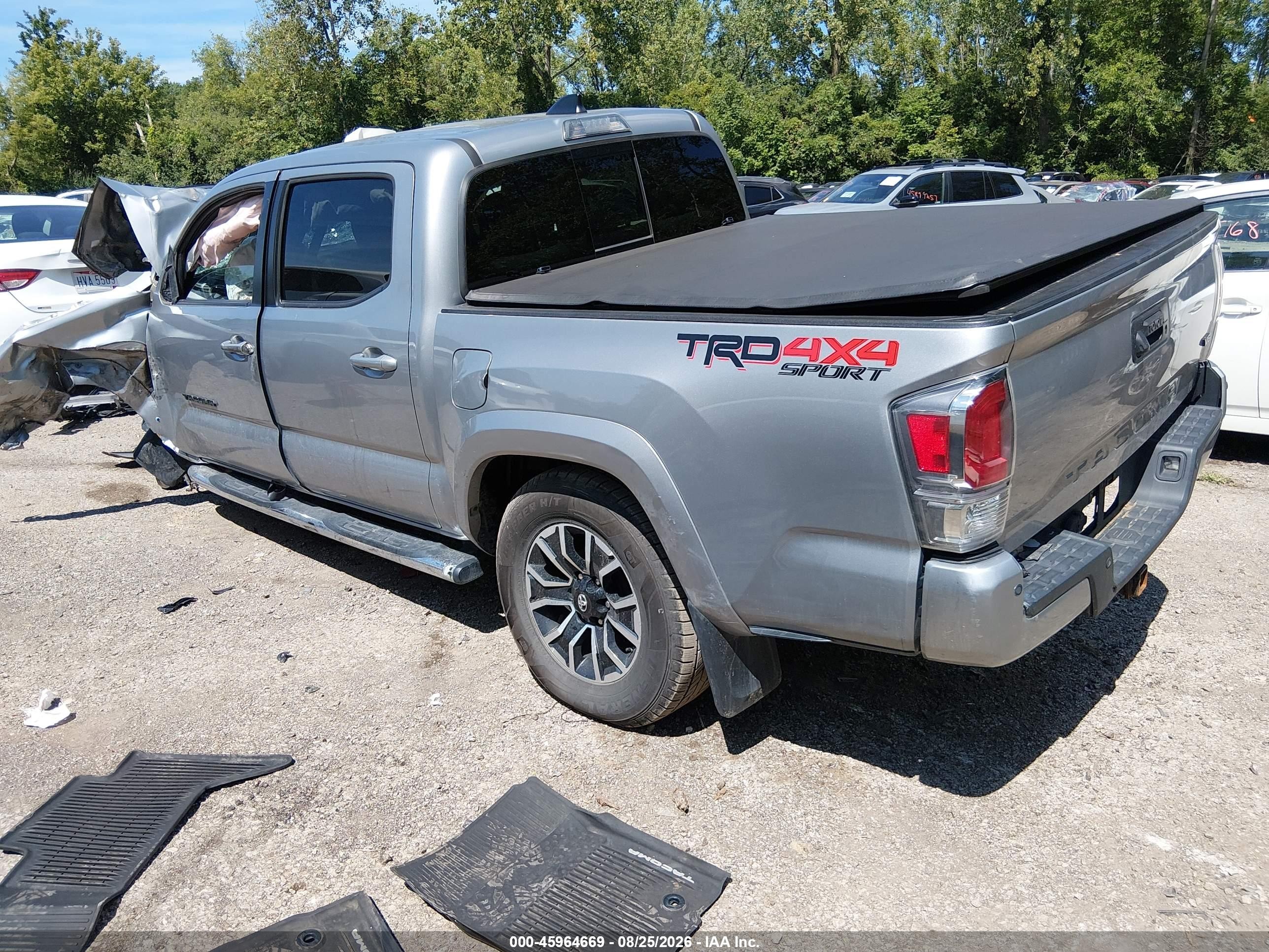 2020 Toyota Tacoma Trd Sport Серебряный vin: 3TMCZ5AN2LM367042