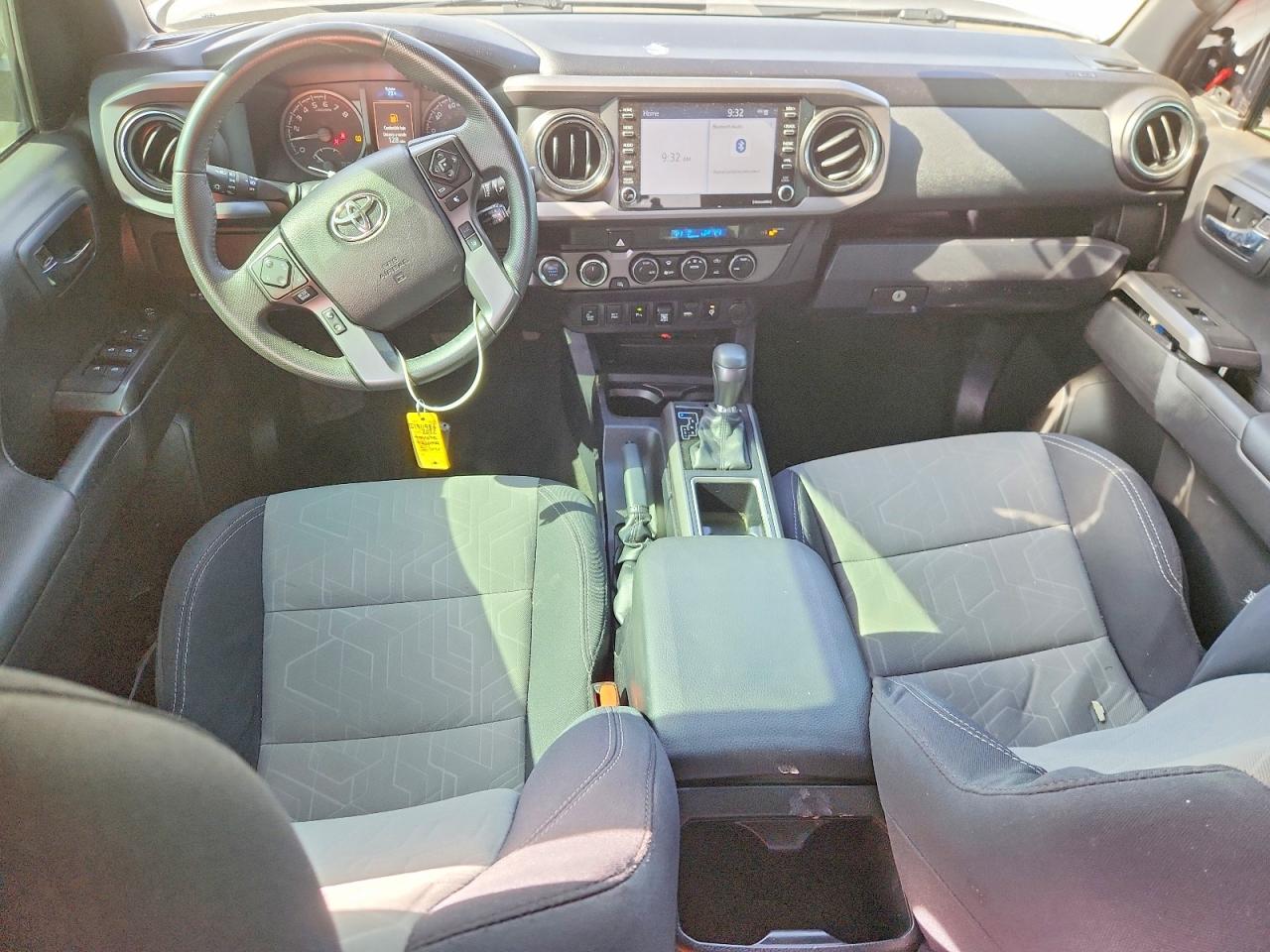 2022 Toyota Tacoma Trd Off-road Угольный vin: 3TMCZ5AN2NM488639