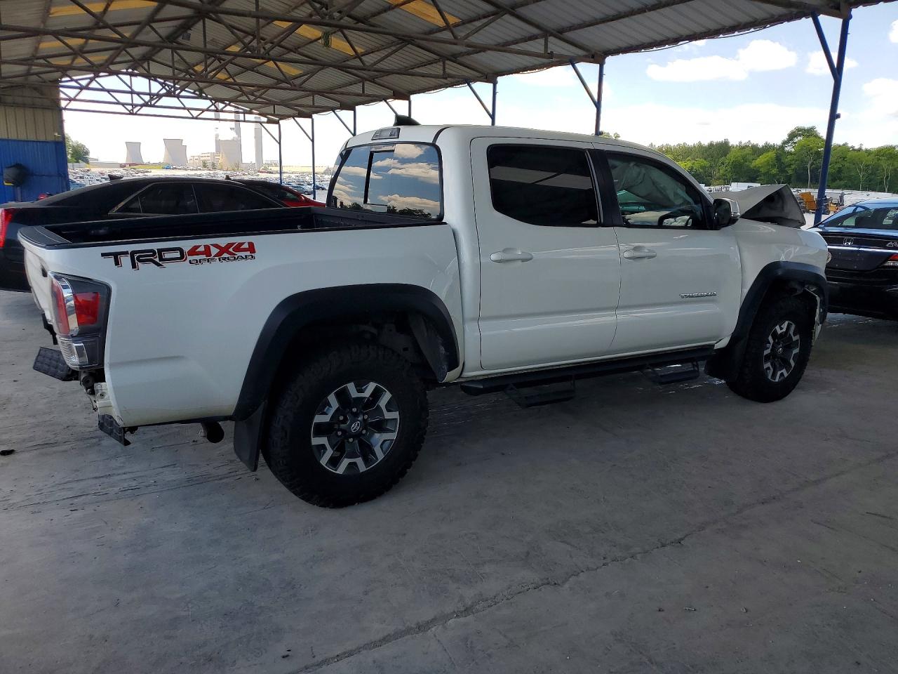2021 Toyota Tacoma Trd Off-road White vin: 3TMCZ5AN3MM406643