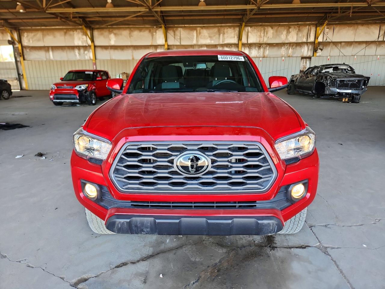 2022 Toyota Tacoma Trd Off-road Red vin: 3TMCZ5AN3NM533118