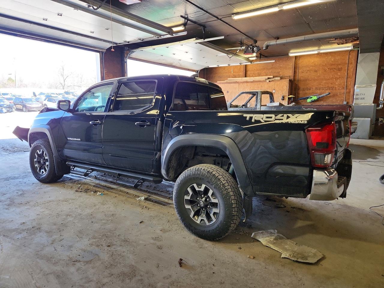 2018 Toyota Tacoma Trd Off-road Black vin: 3TMCZ5AN4JM133384