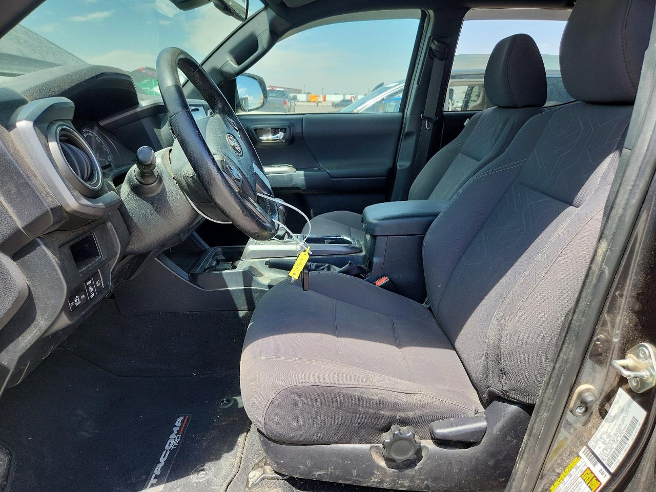 2018 Toyota Tacoma Trd Off-road Gray vin: 3TMCZ5AN4JM155062