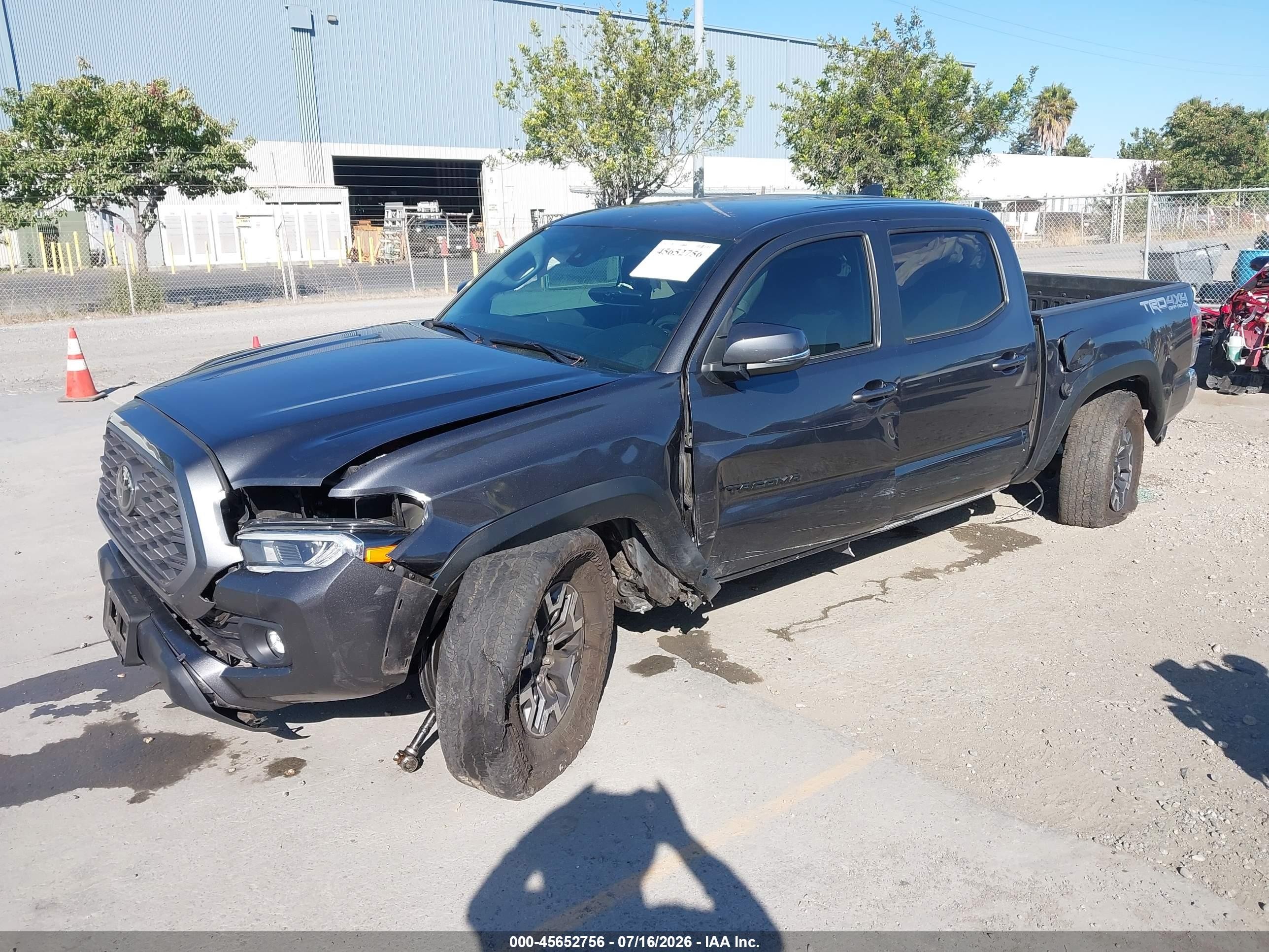 2023 Toyota Tacoma Trd Off Road Gray vin: 3TMCZ5AN4PM548102