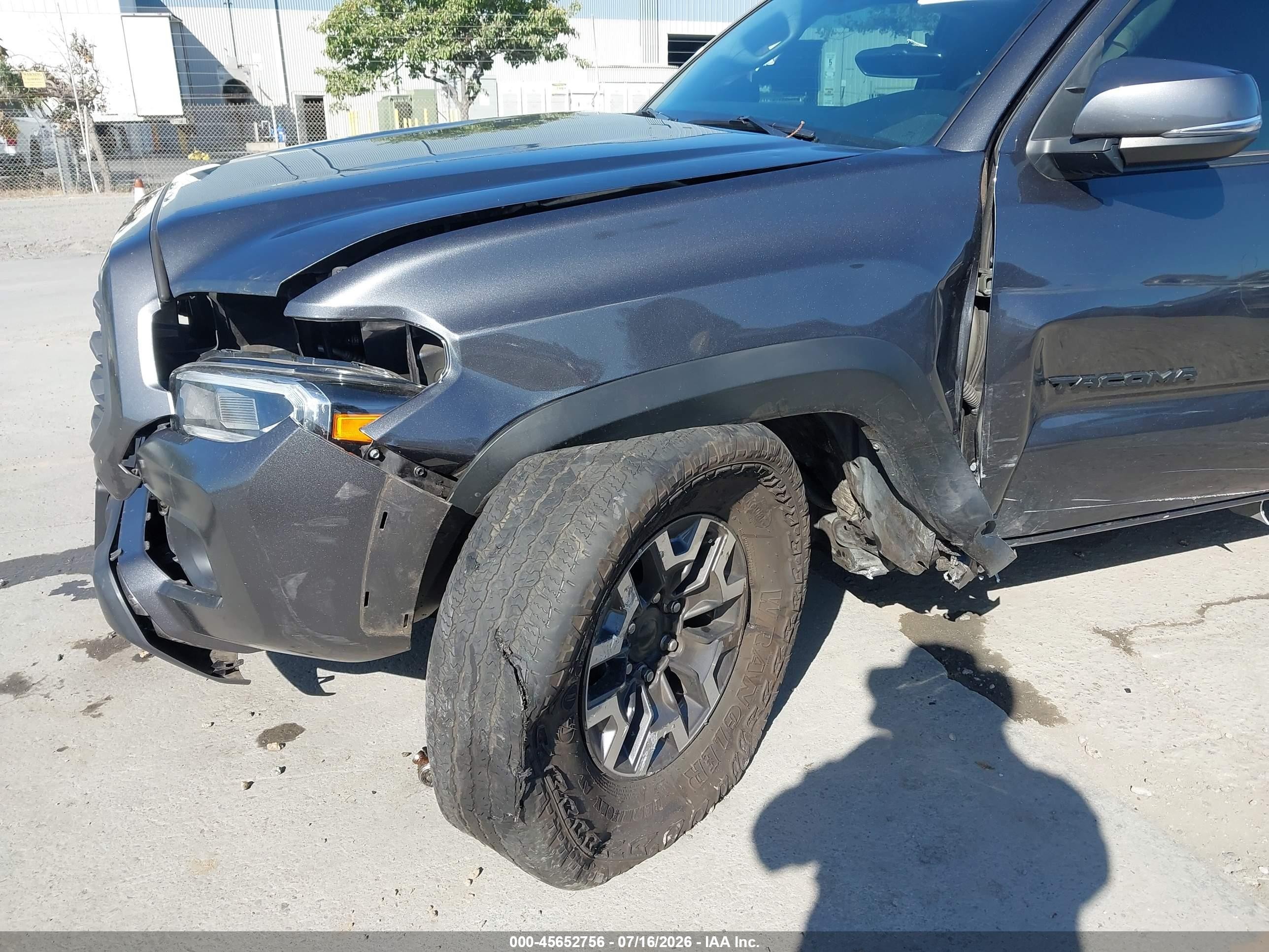 2023 Toyota Tacoma Trd Off Road Gray vin: 3TMCZ5AN4PM548102