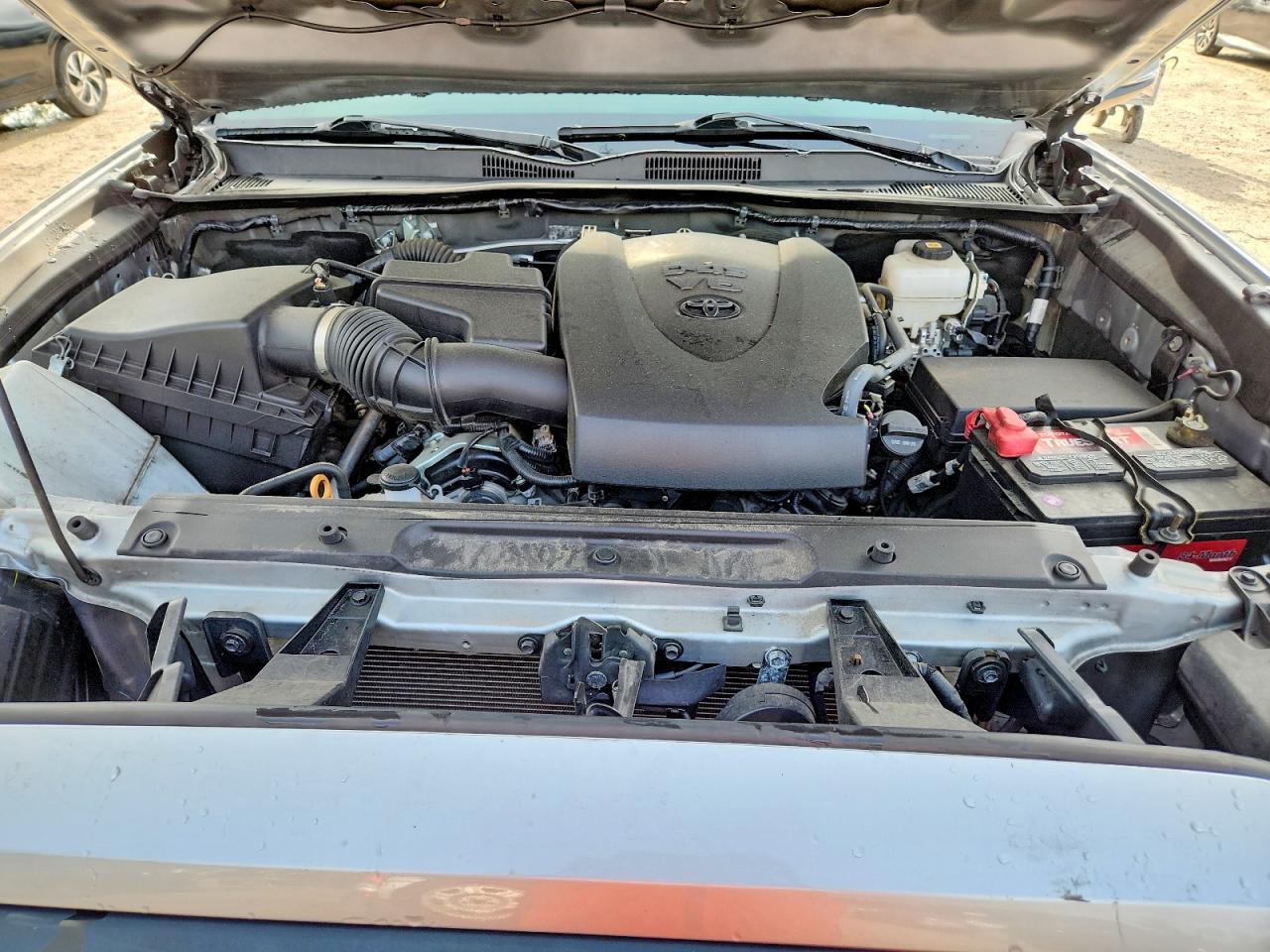 2023 Toyota Tacoma Trd Off-road Silver vin: 3TMCZ5AN4PM557883