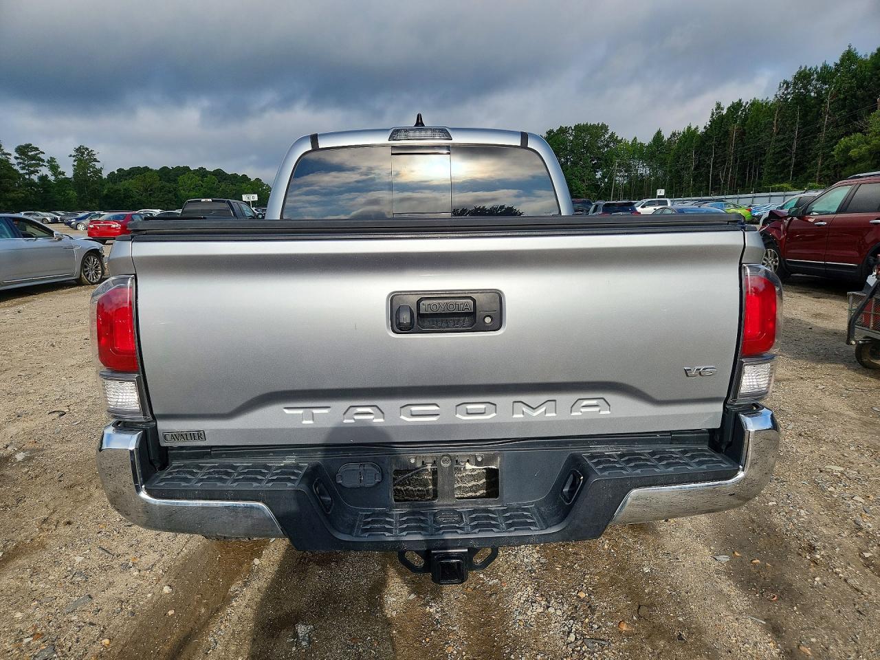 2023 Toyota Tacoma Trd Off-road Silver vin: 3TMCZ5AN4PM557883