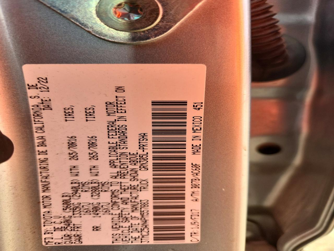 2023 Toyota Tacoma Trd Off-road Silver vin: 3TMCZ5AN4PM557883