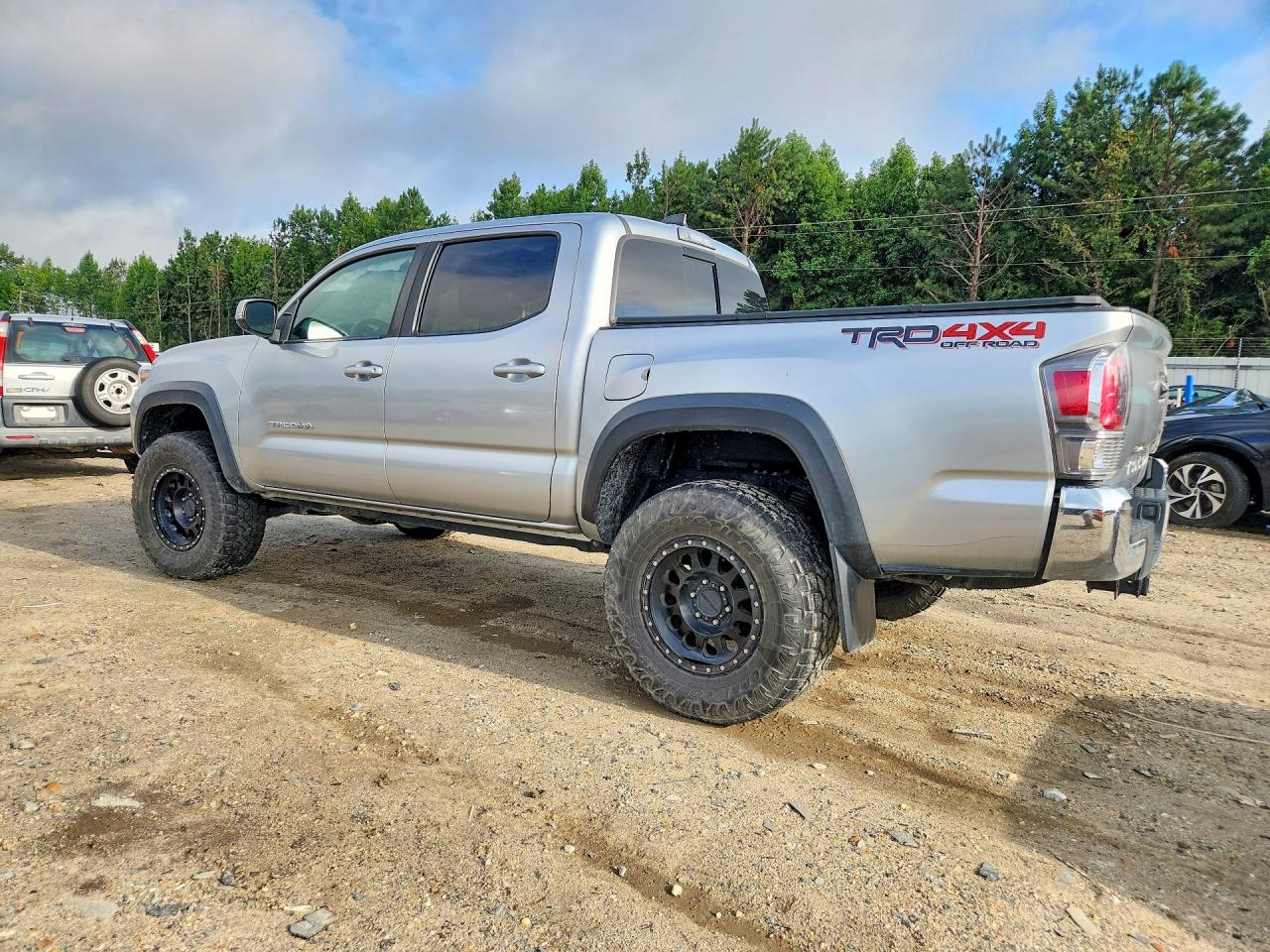 2023 Toyota Tacoma Trd Off-road Silver vin: 3TMCZ5AN4PM557883