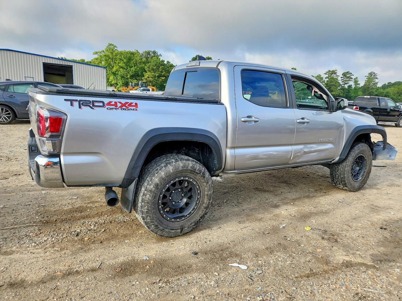 2023 Toyota Tacoma Trd Off-road Silver vin: 3TMCZ5AN4PM557883