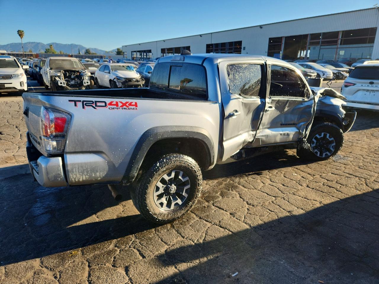 2023 Toyota Tacoma Trd Off-road Silver vin: 3TMCZ5AN4PM583870