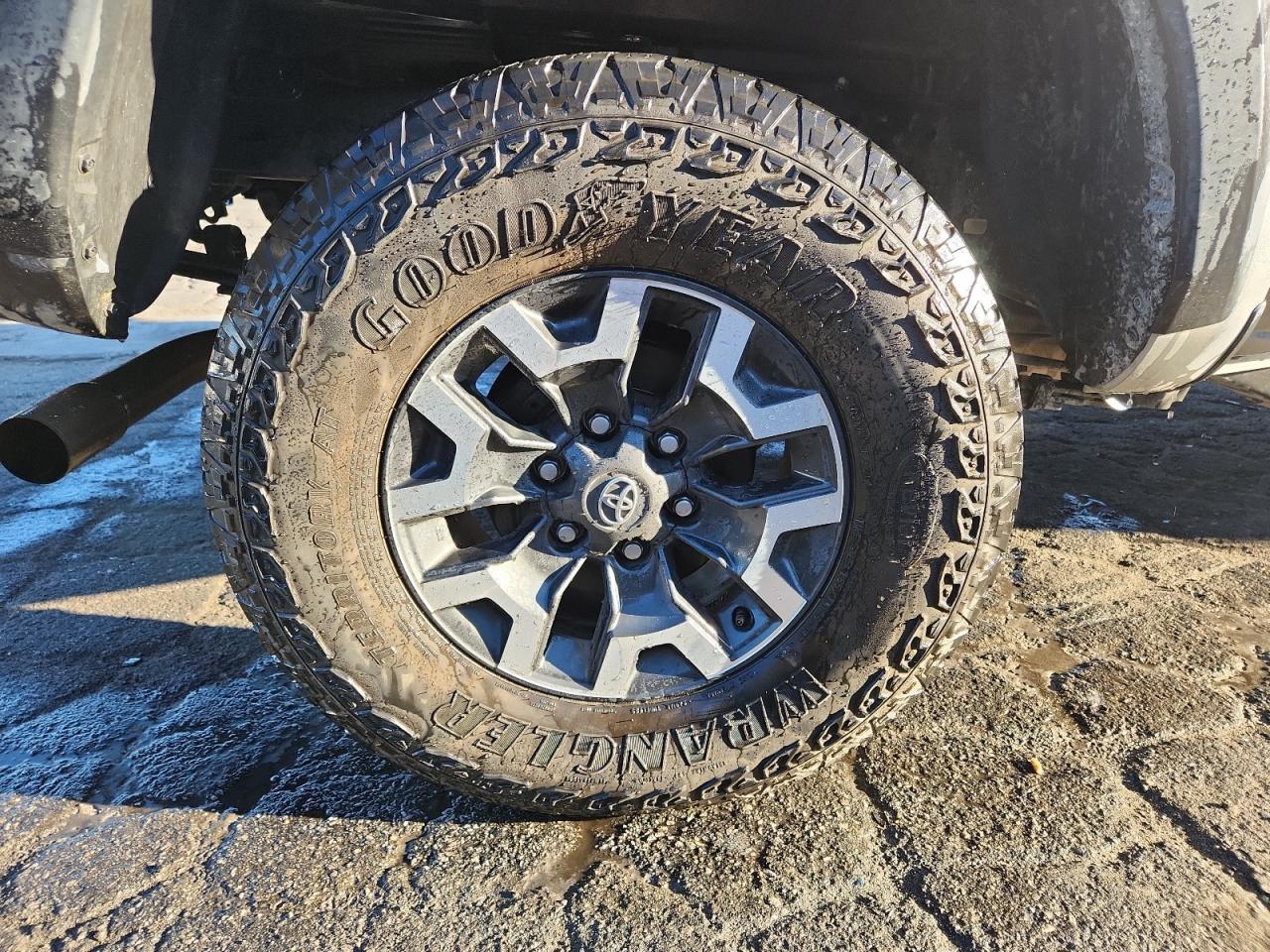 2023 Toyota Tacoma Trd Off-road Silver vin: 3TMCZ5AN4PM583870 Damage: Right Rear Tire, Worn, Replacement Required