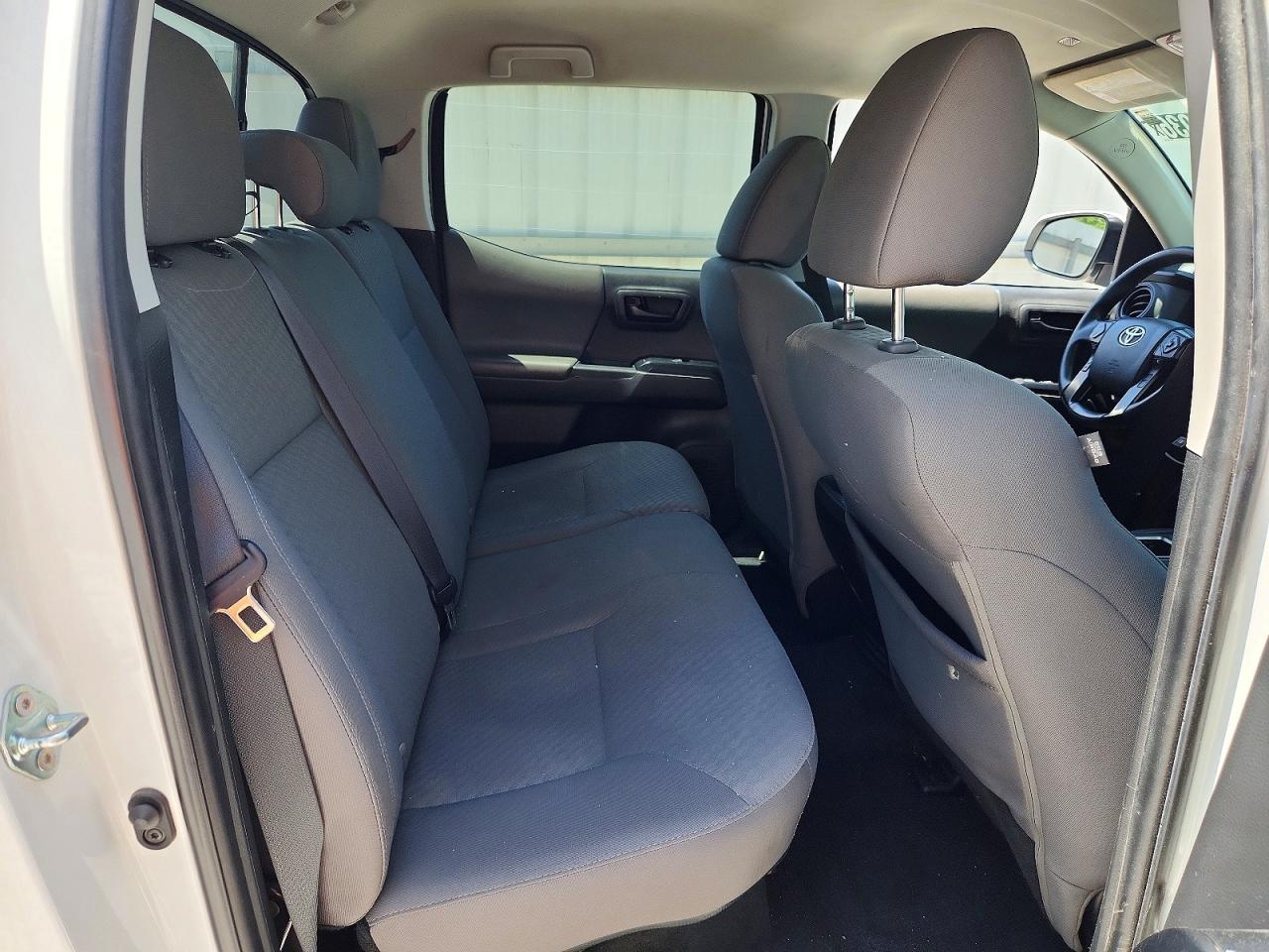 2023 Toyota Tacoma Sr V6 White vin: 3TMCZ5AN4PM652363