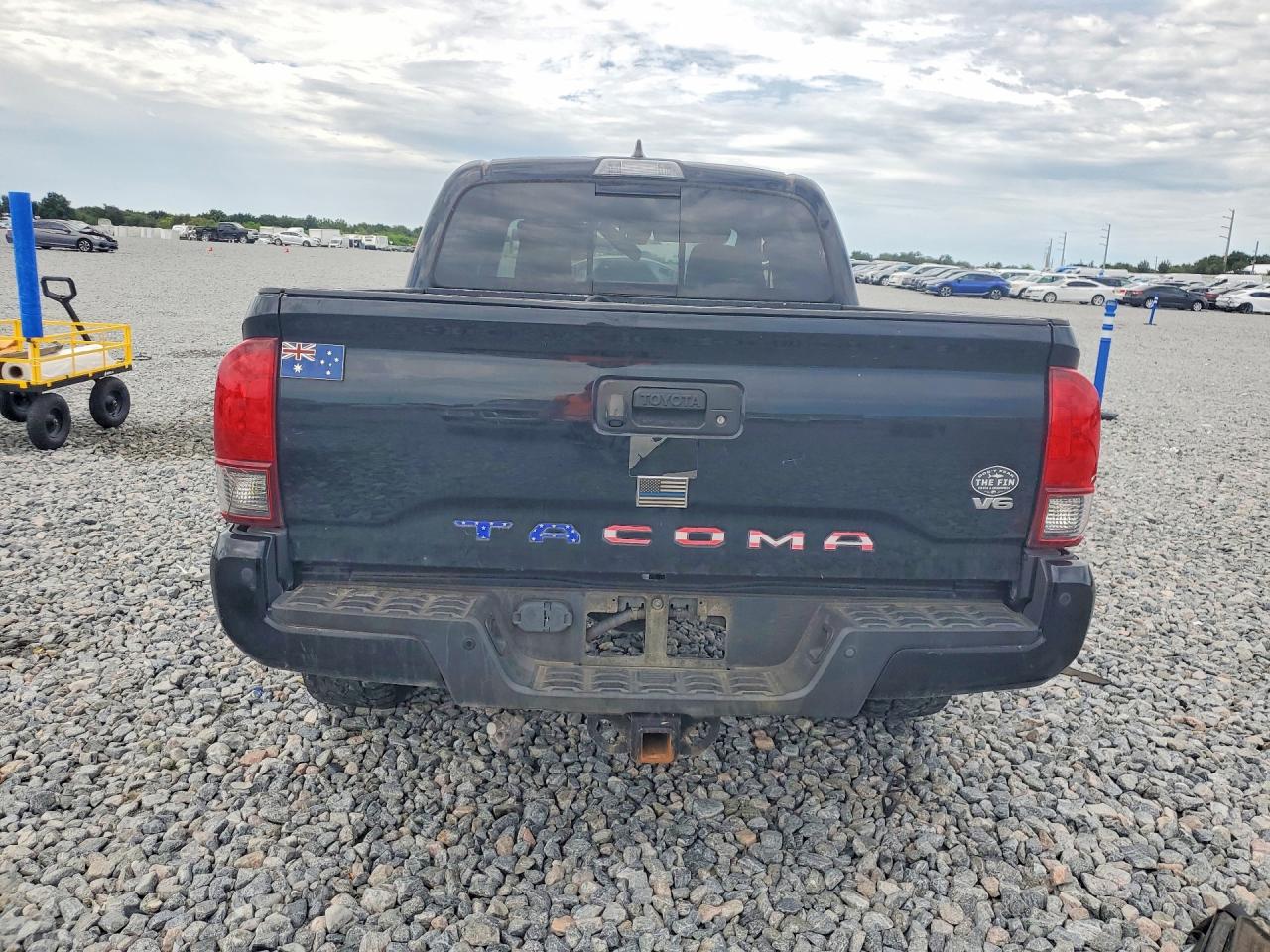 2019 Toyota Tacoma Trd Off-road Black vin: 3TMCZ5AN5KM229977