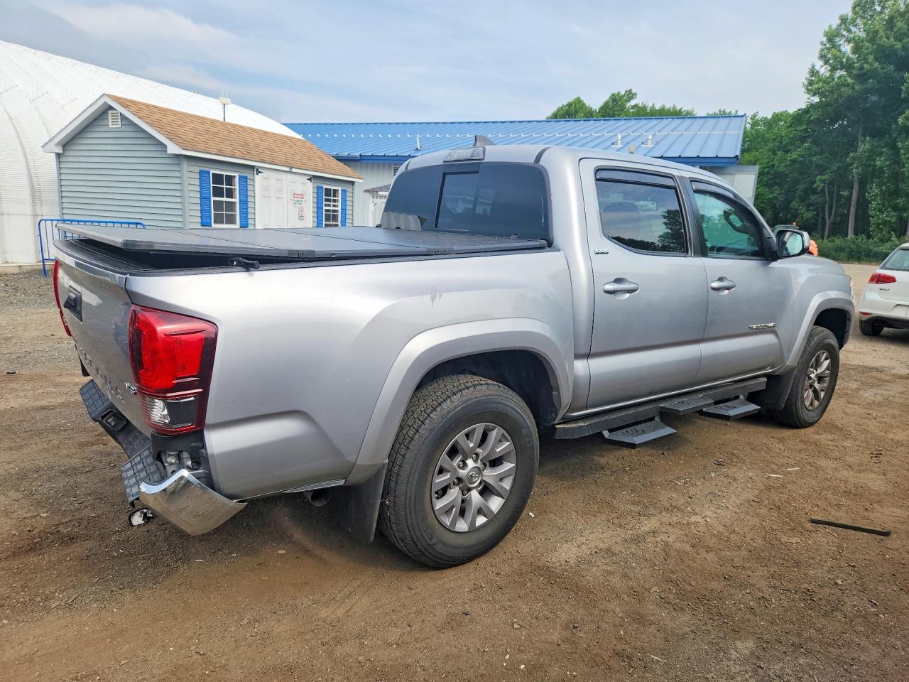 2019 Toyota Tacoma Sr5 V6 Silver vin: 3TMCZ5AN5KM242485