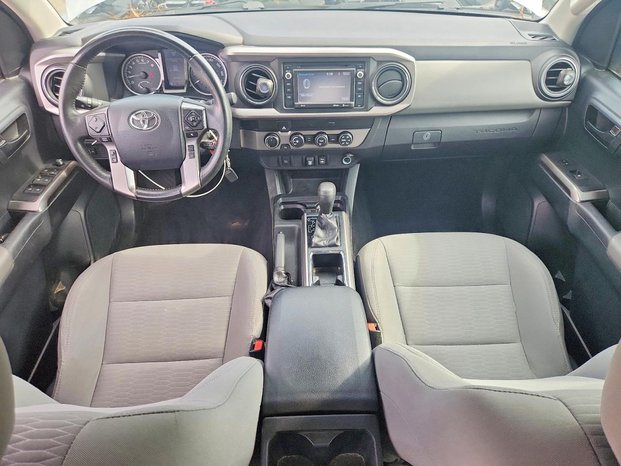 2019 Toyota Tacoma Sr5 V6 Silver vin: 3TMCZ5AN5KM242485