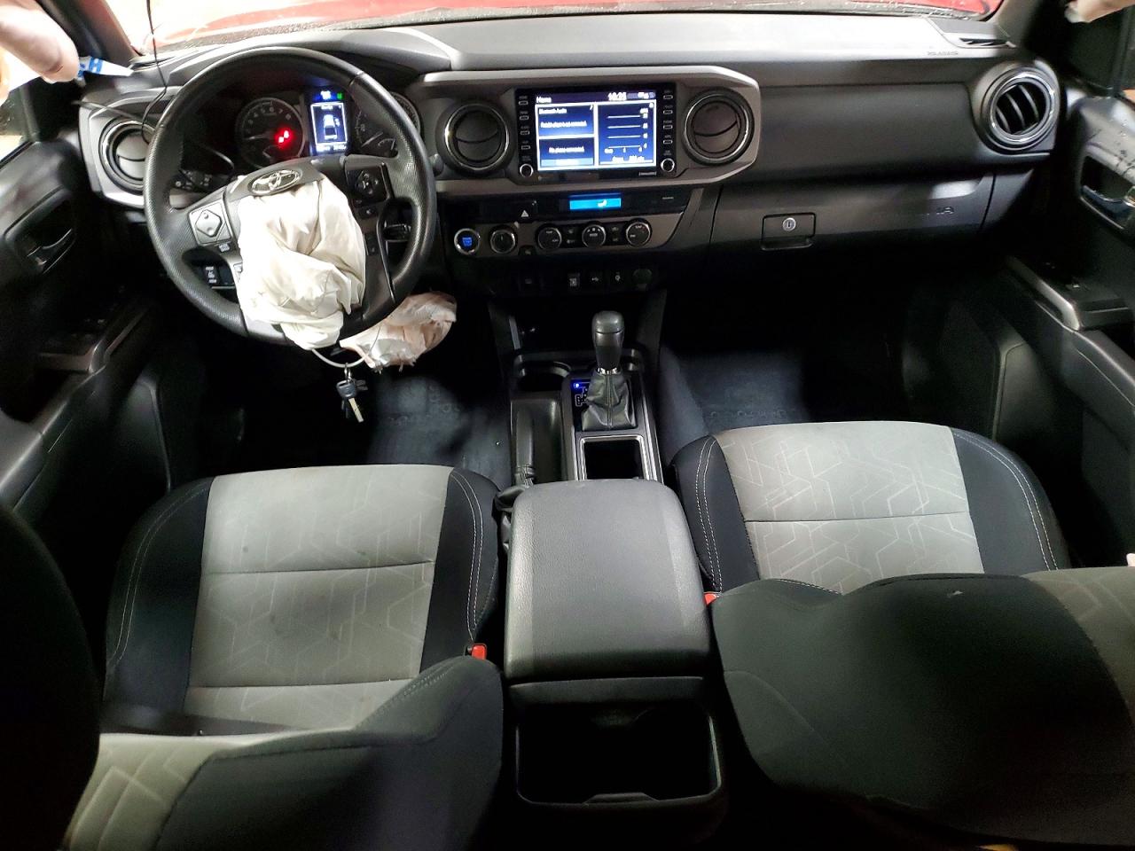 2022 Toyota Tacoma Trd Sport Red vin: 3TMCZ5AN5NM525196