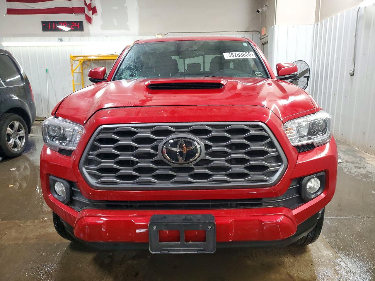 2022 Toyota Tacoma Trd Sport Red vin: 3TMCZ5AN5NM525196
