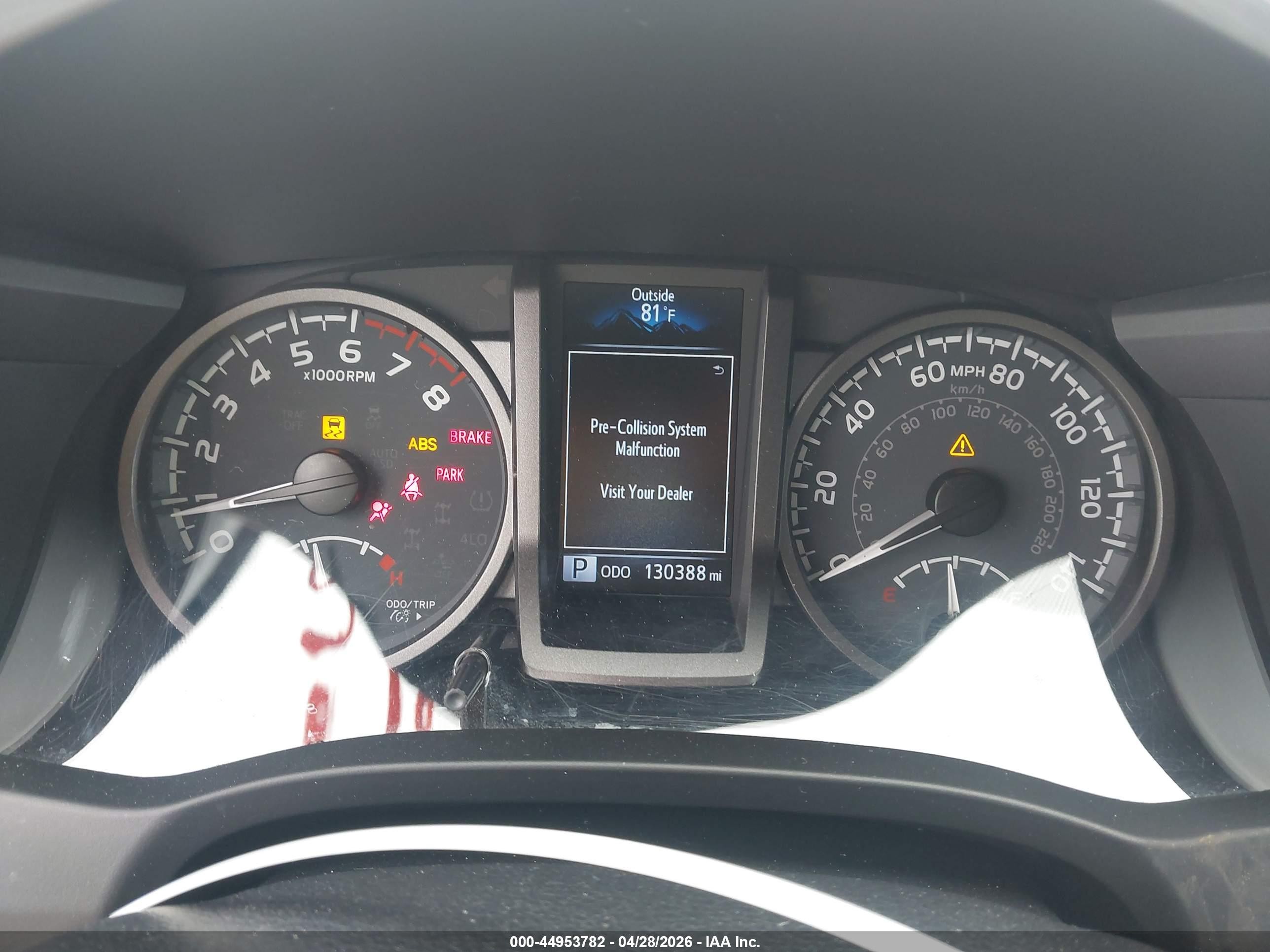 2022 Toyota Tacoma Trd Sport White vin: 3TMCZ5AN6NM459452