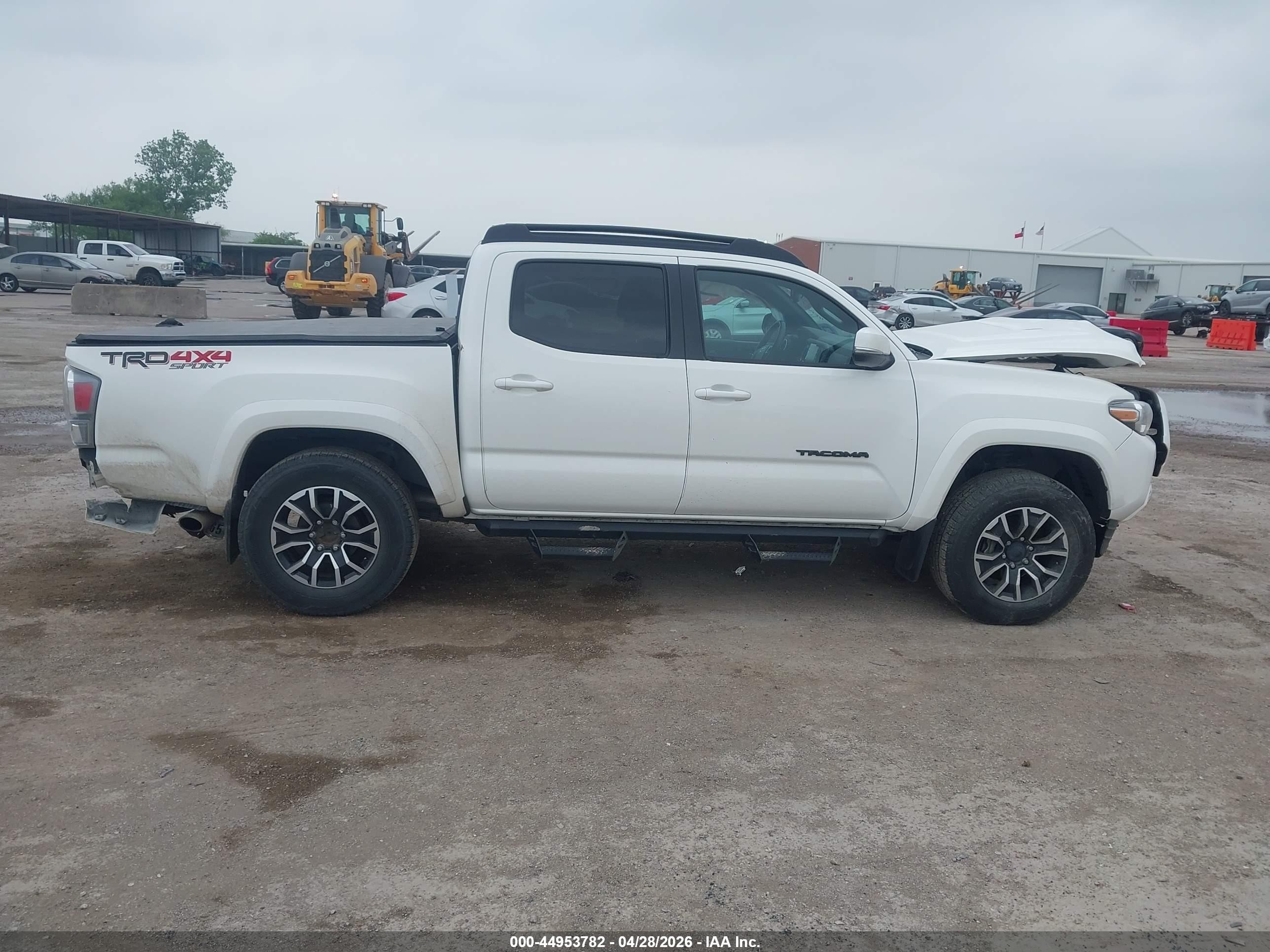 2022 Toyota Tacoma Trd Sport White vin: 3TMCZ5AN6NM459452