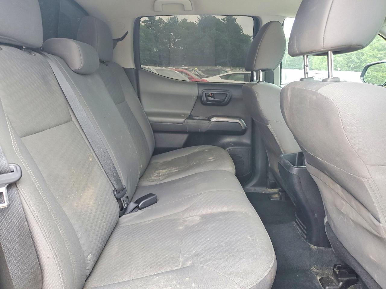 2022 Toyota Tacoma Sr5 V6 Gray vin: 3TMCZ5AN6NM471066