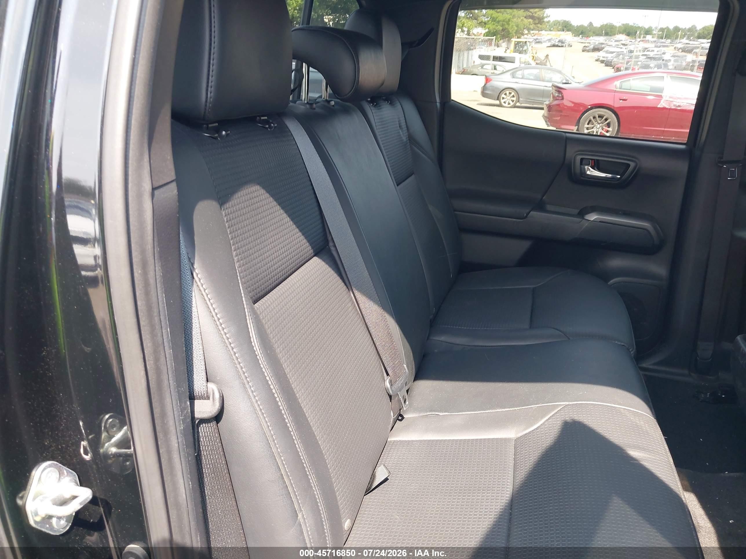 2018 Toyota Tacoma Trd Sport Black vin: 3TMCZ5AN7JM172793