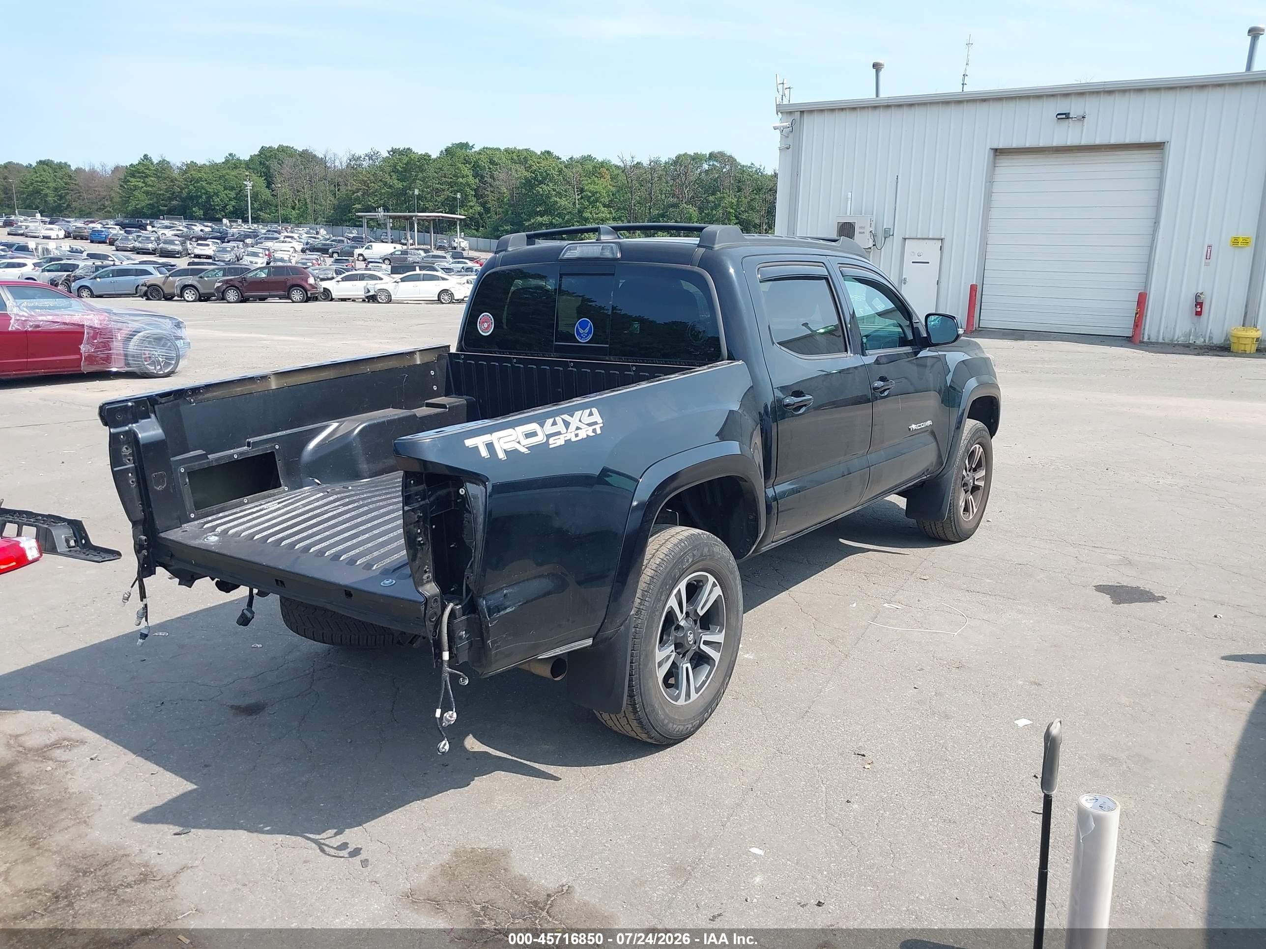 2018 Toyota Tacoma Trd Sport Black vin: 3TMCZ5AN7JM172793