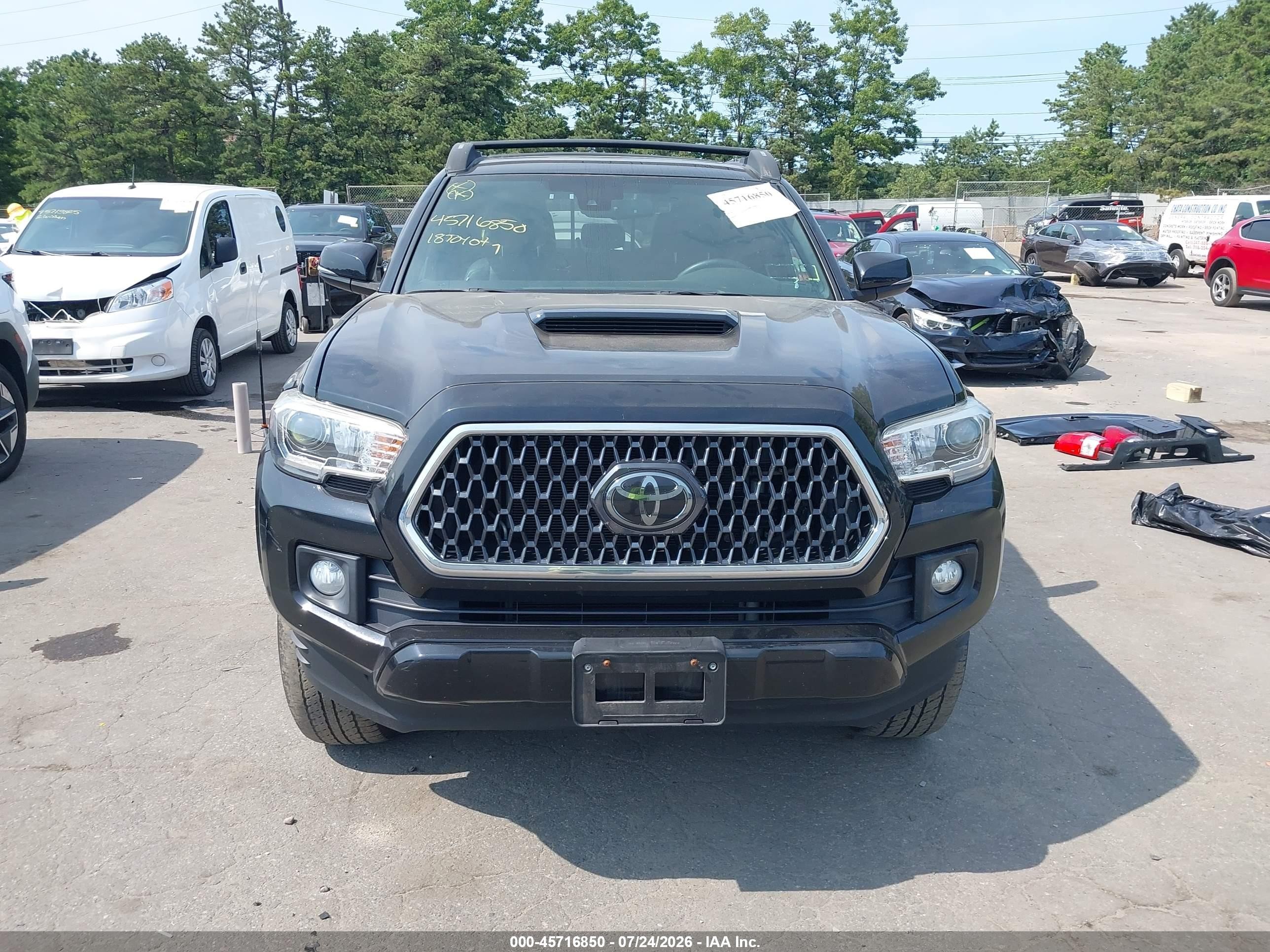 2018 Toyota Tacoma Trd Sport Black vin: 3TMCZ5AN7JM172793
