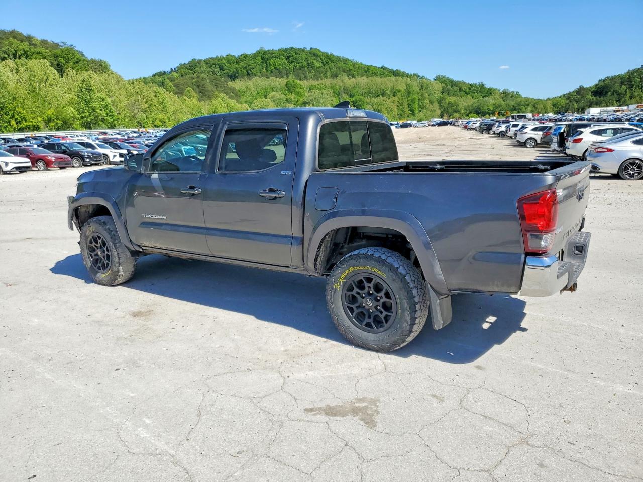 2019 Toyota Tacoma Sr5 V6 Charcoal vin: 3TMCZ5AN7KM250765