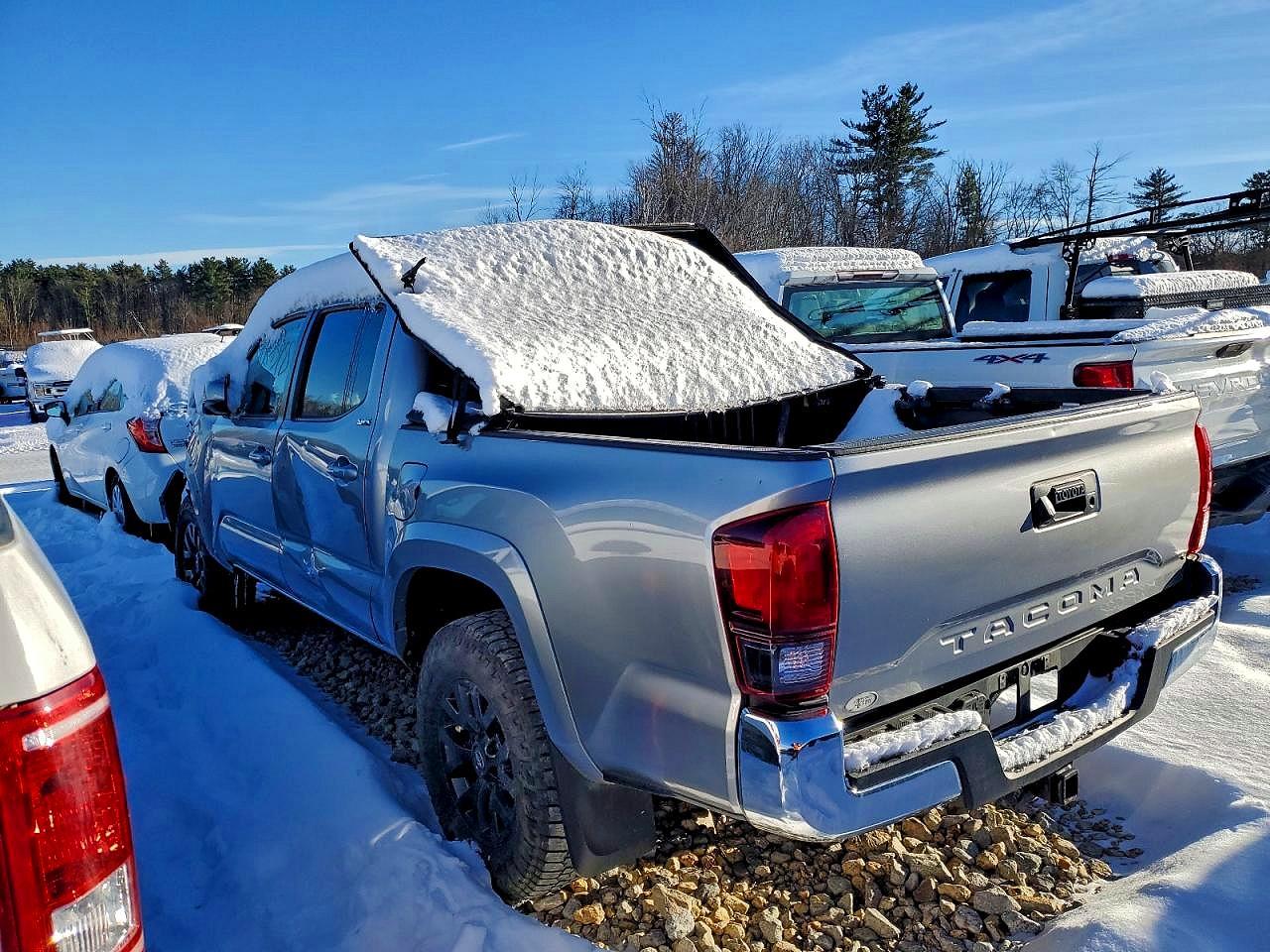 2021 Toyota Tacoma Sr5 V6 Silver vin: 3TMCZ5AN7MM382895