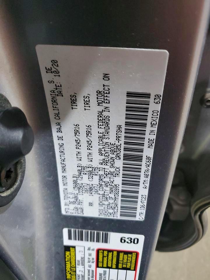 2021 Toyota Tacoma Sr5 V6 Silver vin: 3TMCZ5AN7MM382895