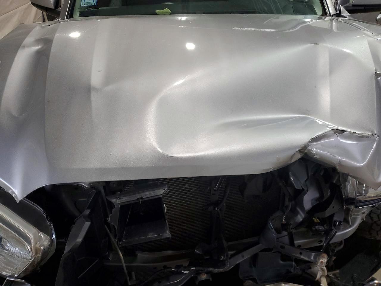 2021 Toyota Tacoma Sr5 V6 Silver vin: 3TMCZ5AN7MM382895