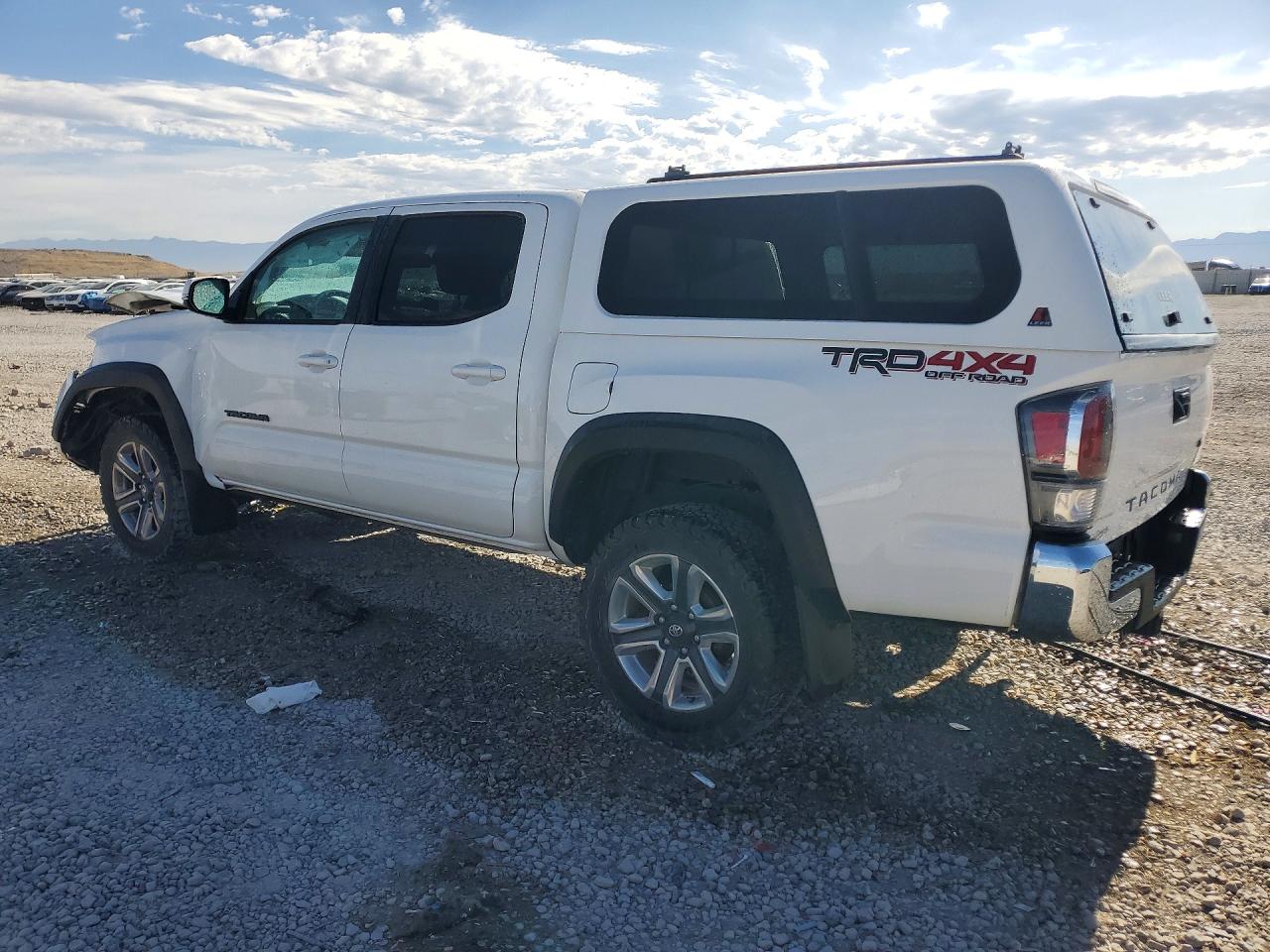 2023 Toyota Tacoma Trd Off-road Белый vin: 3TMCZ5AN7PM541676