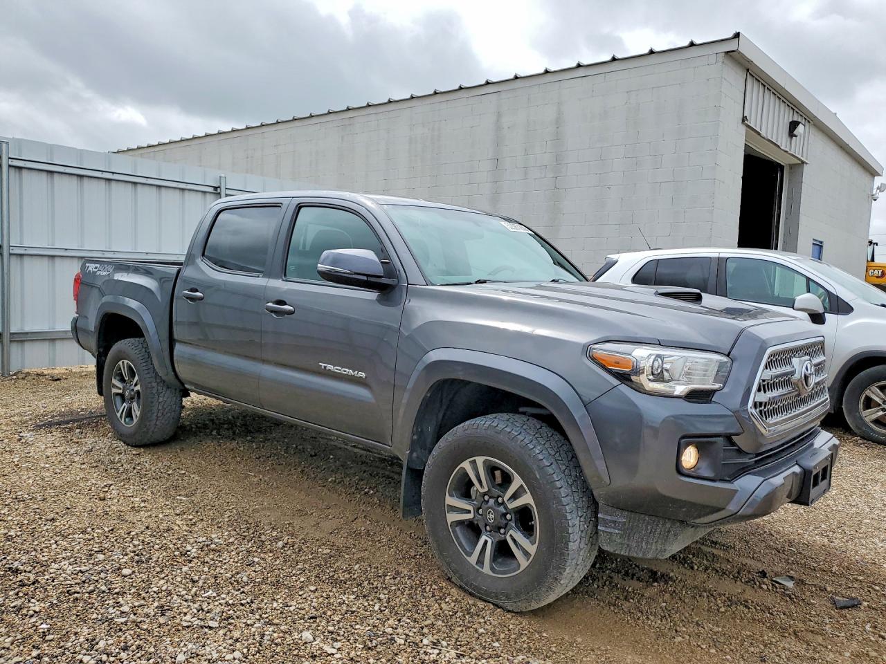 2017 Toyota Tacoma Trd Sport Серый vin: 3TMCZ5AN8HM070607
