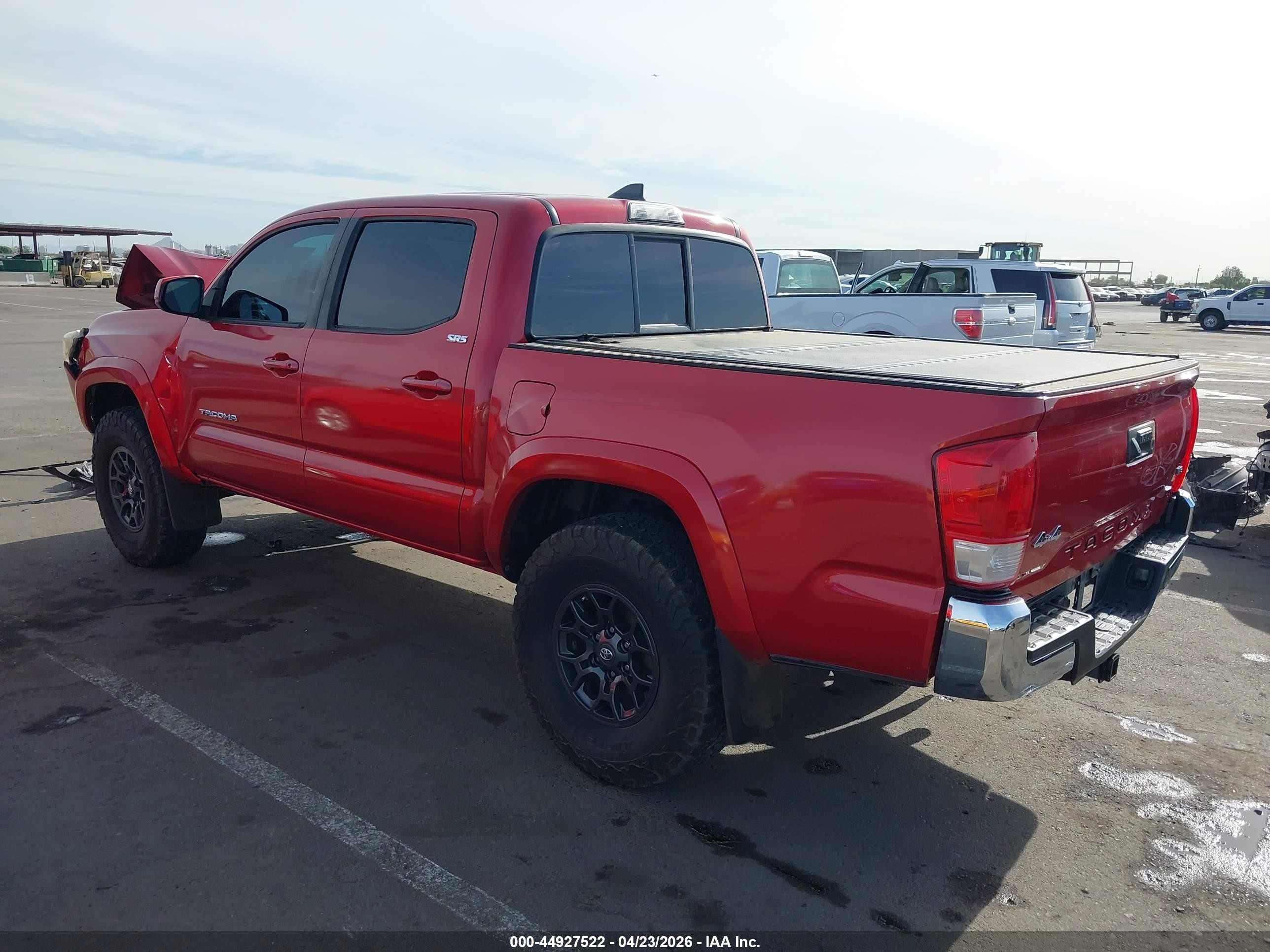 2017 Toyota Tacoma Sr5 V6 Red vin: 3TMCZ5AN8HM093661