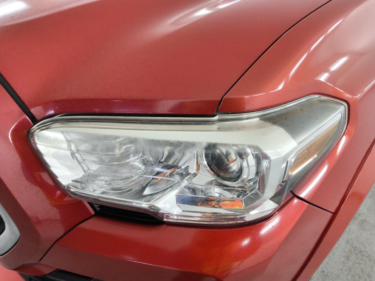 2019 Toyota Tacoma Sr5 V6 Red vin: 3TMCZ5AN8KM224451 Damage: Left Head Lamp, Faded, Repair Required