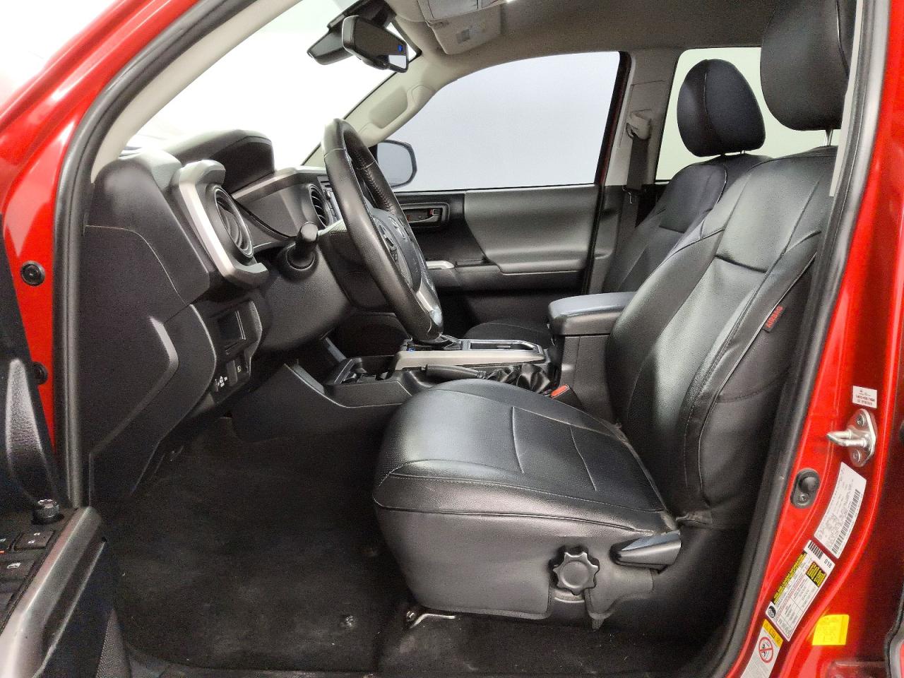 2019 Toyota Tacoma Sr5 V6 Red vin: 3TMCZ5AN8KM224451