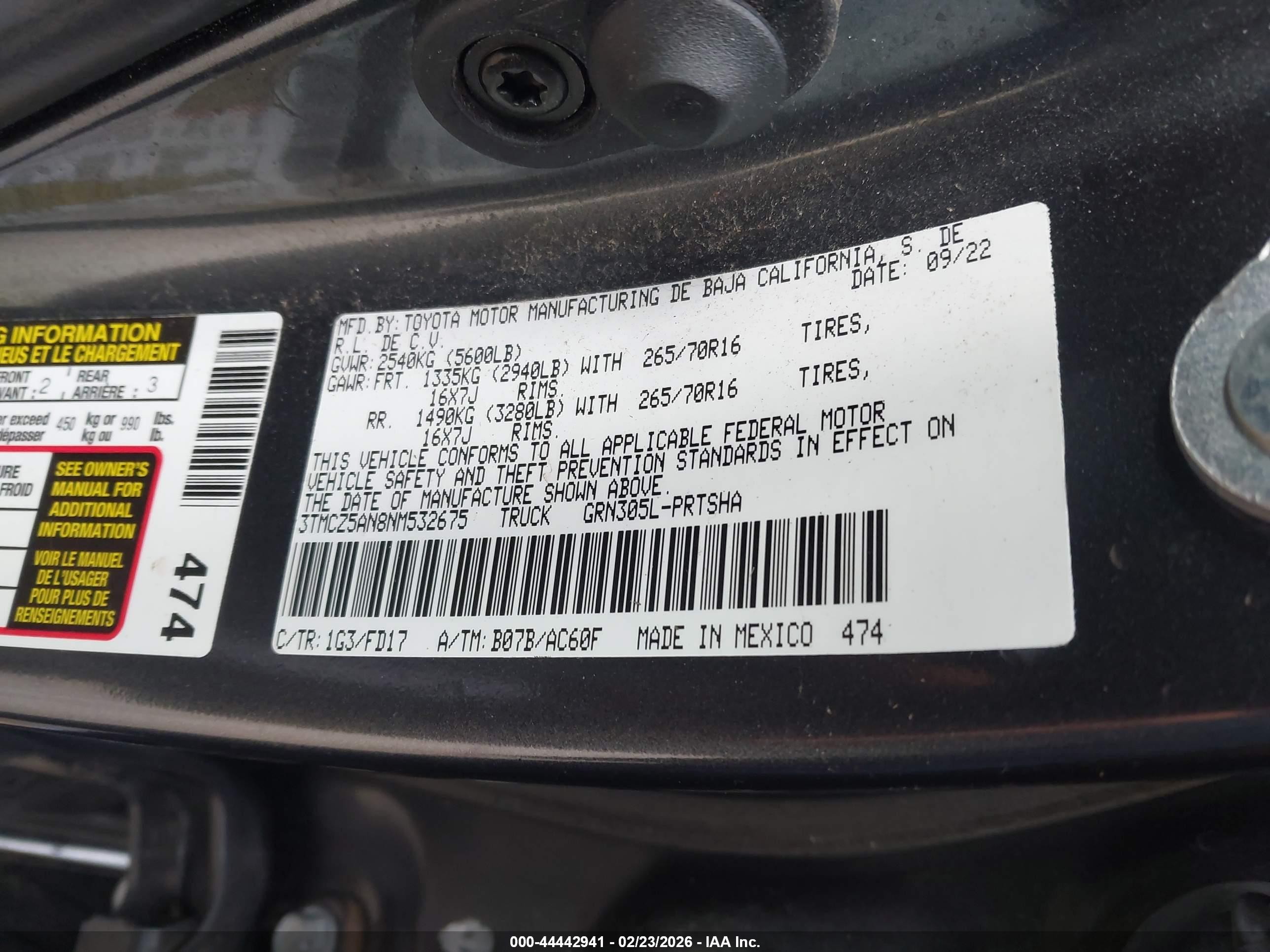 2022 Toyota Tacoma Trd Off Road Gray vin: 3TMCZ5AN8NM532675