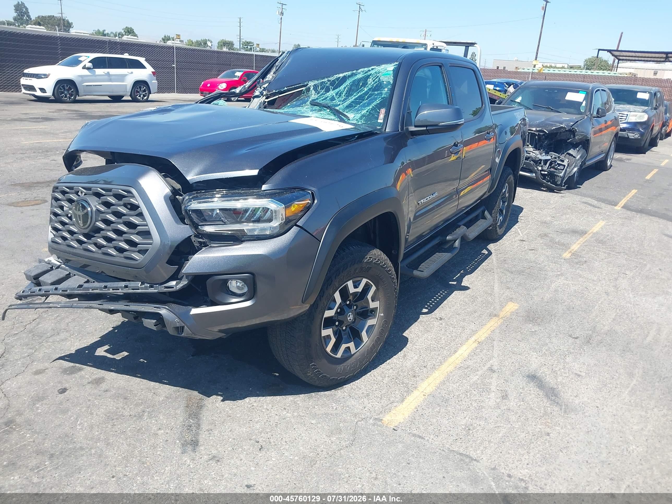 2023 Toyota Tacoma Trd Off Road Gray vin: 3TMCZ5AN8PM620144