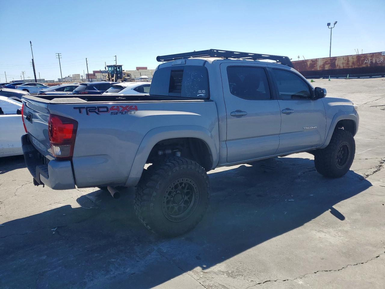 2018 Toyota Tacoma Trd Sport Серый vin: 3TMCZ5AN9JM148706