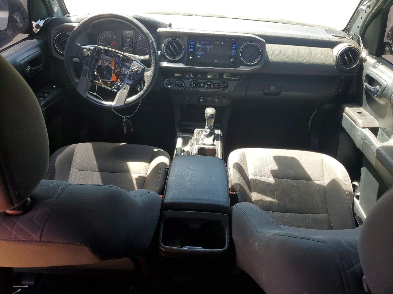 2018 Toyota Tacoma Trd Sport Серый vin: 3TMCZ5AN9JM148706