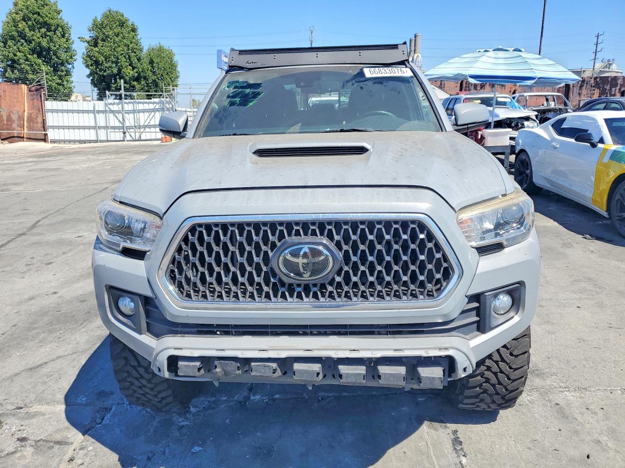 2018 Toyota Tacoma Trd Sport Серый vin: 3TMCZ5AN9JM148706