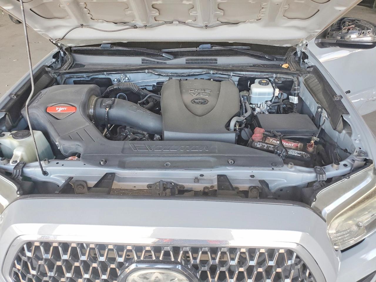 2019 Toyota Tacoma Trd Off-road Gray vin: 3TMCZ5AN9KM221252