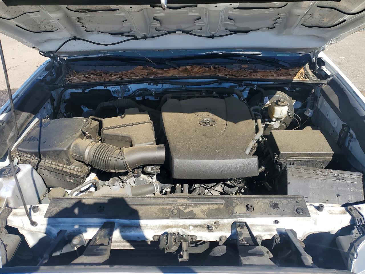2021 Toyota Tacoma Sr V6 White vin: 3TMCZ5AN9MM416903