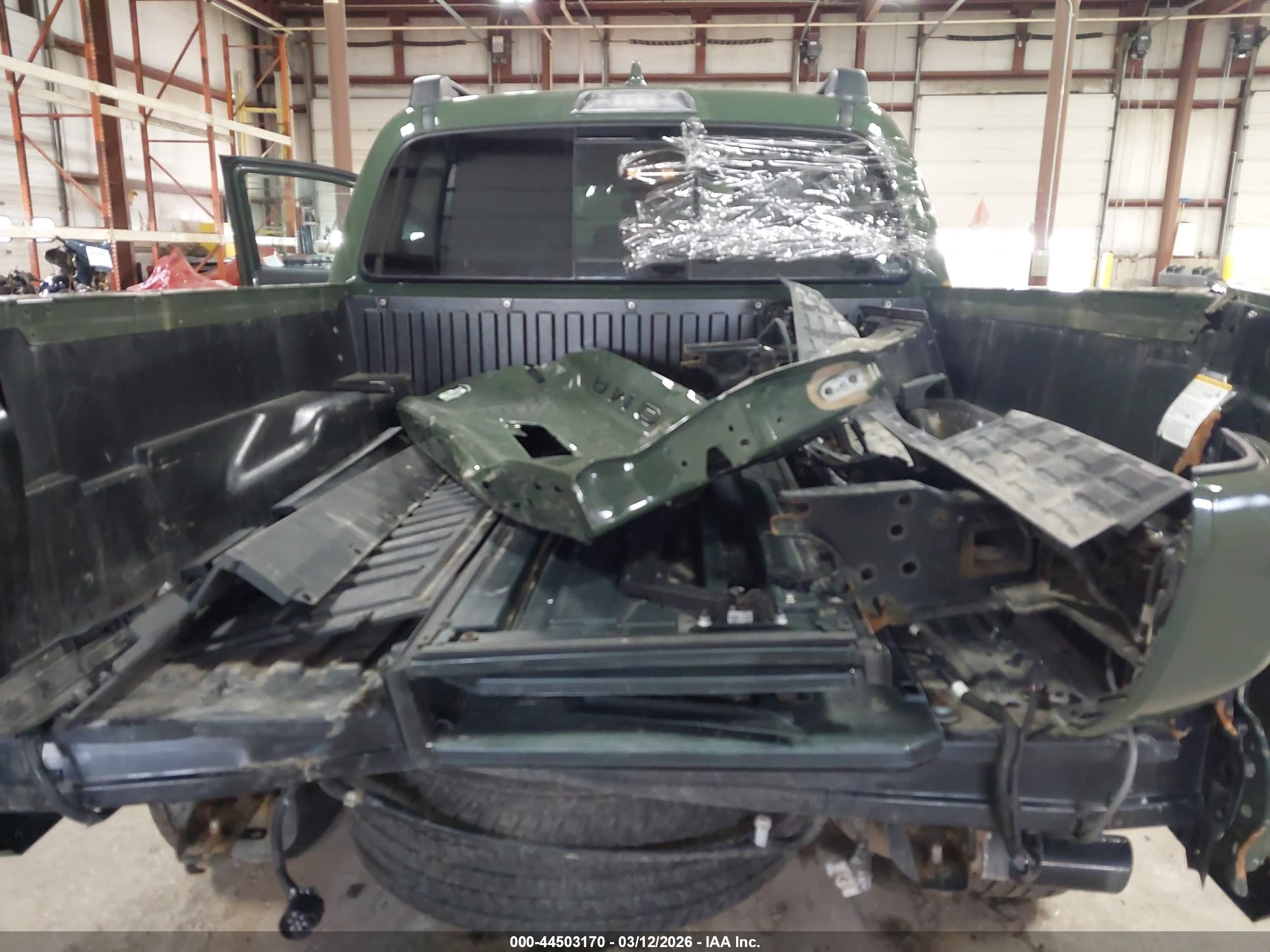 2021 Toyota Tacoma Trd Sport Green vin: 3TMCZ5AN9MM428369