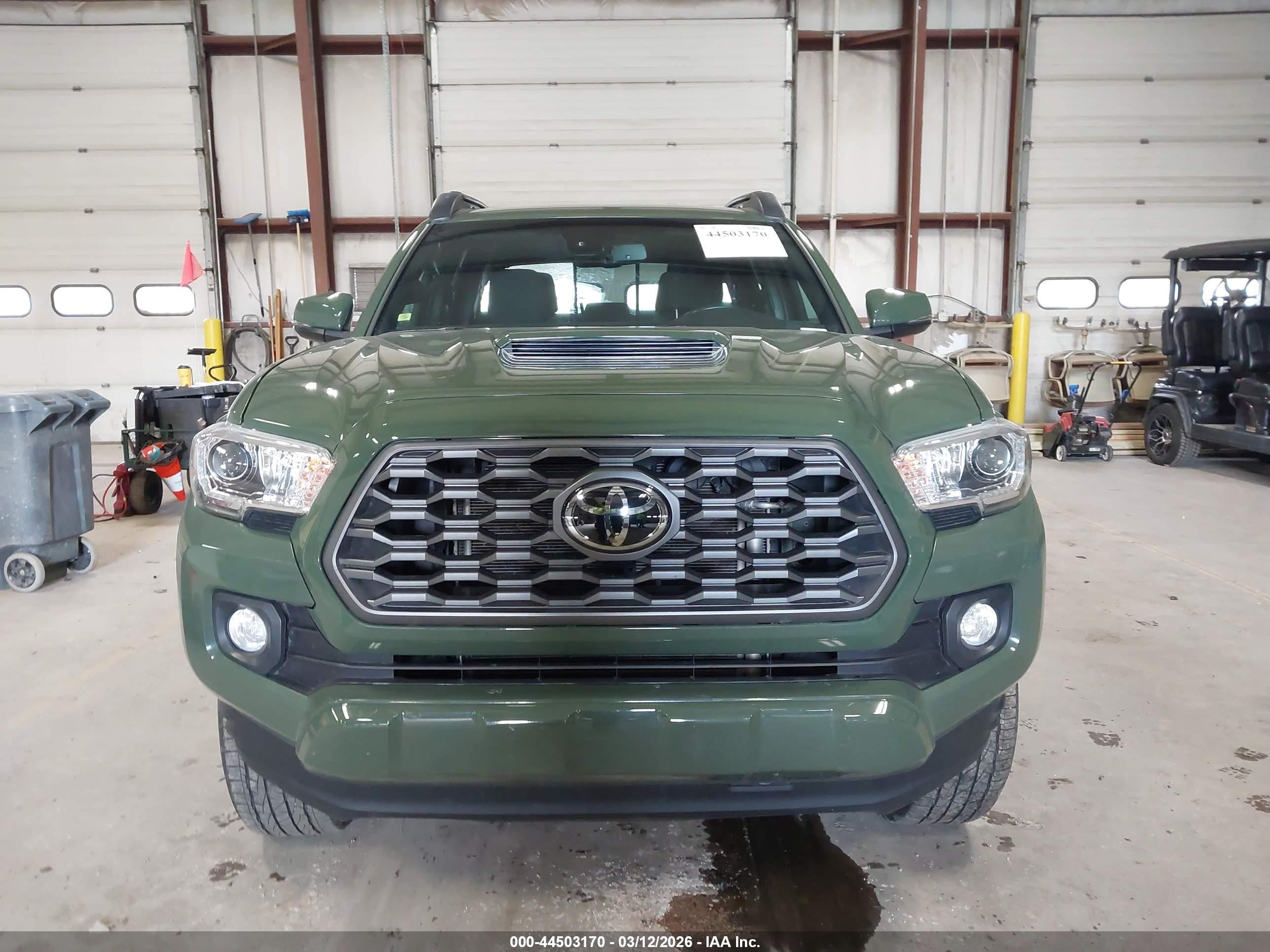 2021 Toyota Tacoma Trd Sport Green vin: 3TMCZ5AN9MM428369