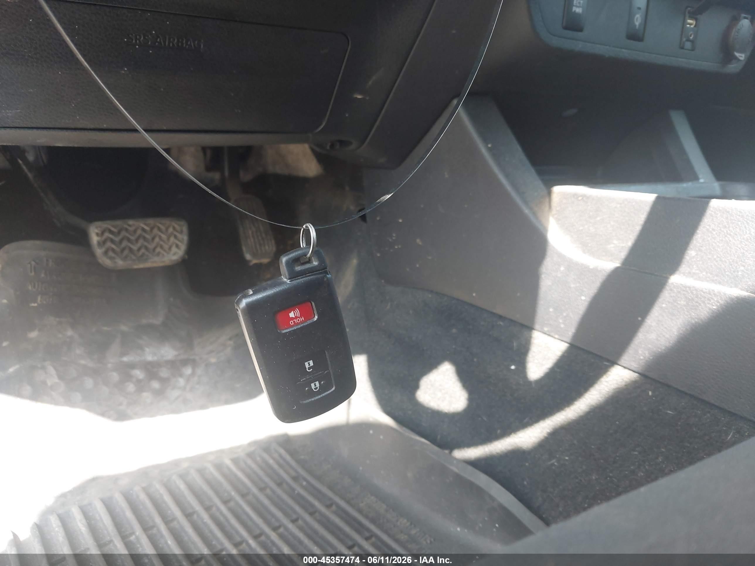 2017 Toyota Tacoma Trd Sport Red vin: 3TMCZ5ANXHM118804