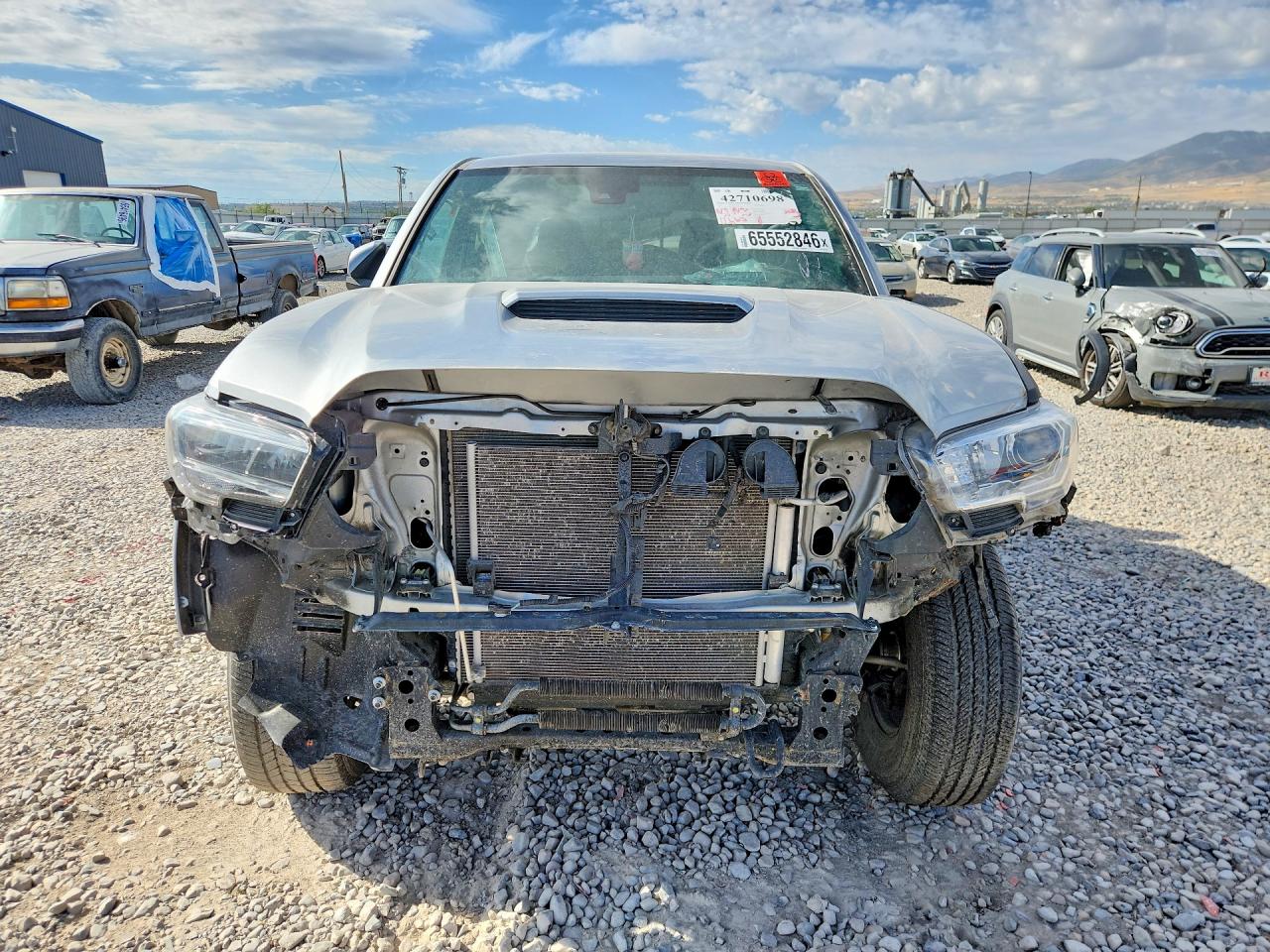 2023 Toyota Tacoma Trd Sport Silver vin: 3TMCZ5ANXPM641125