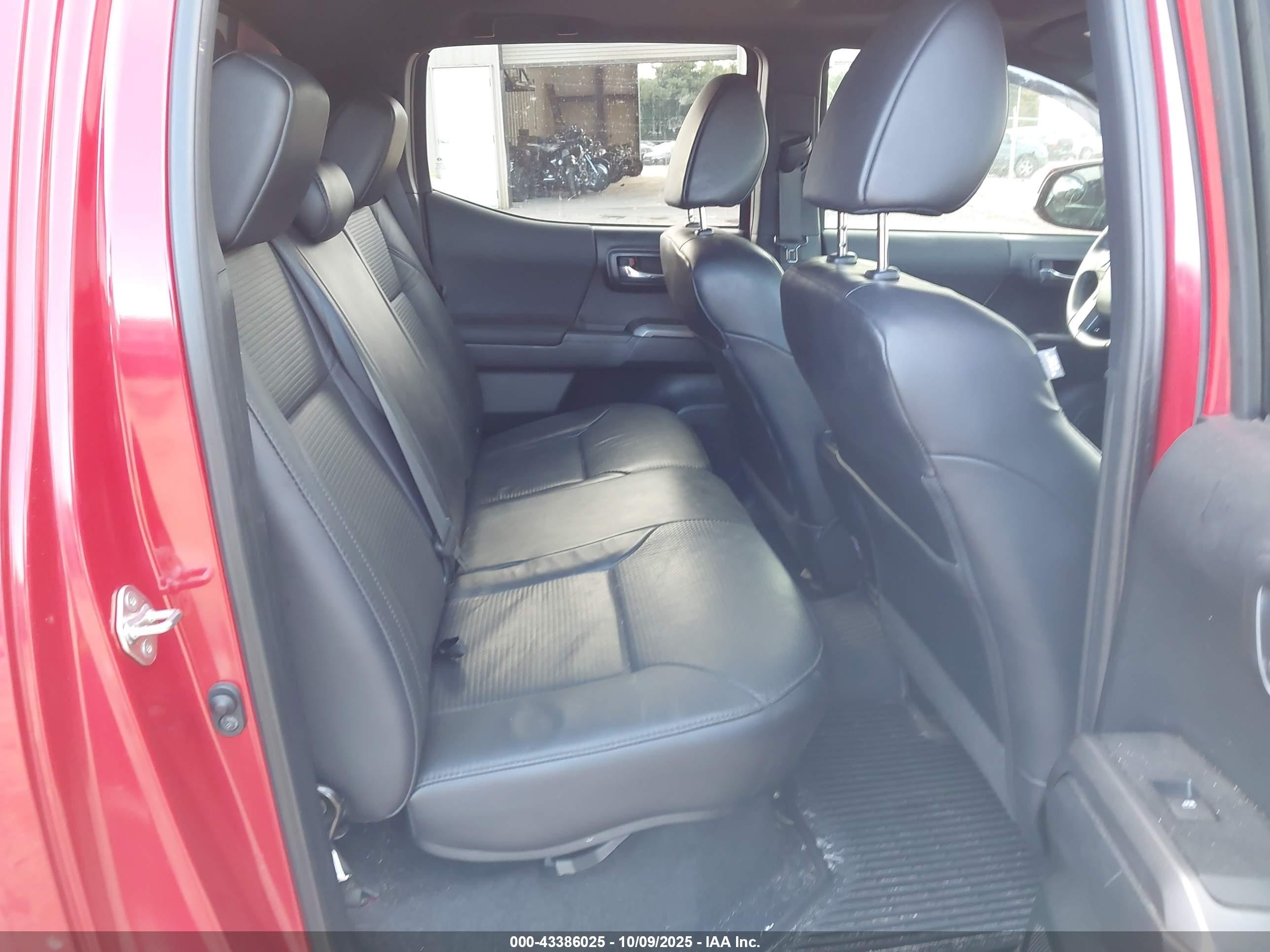 2018 Toyota Tacoma Trd Sport Красный vin: 3TMDZ5BN4JM052047