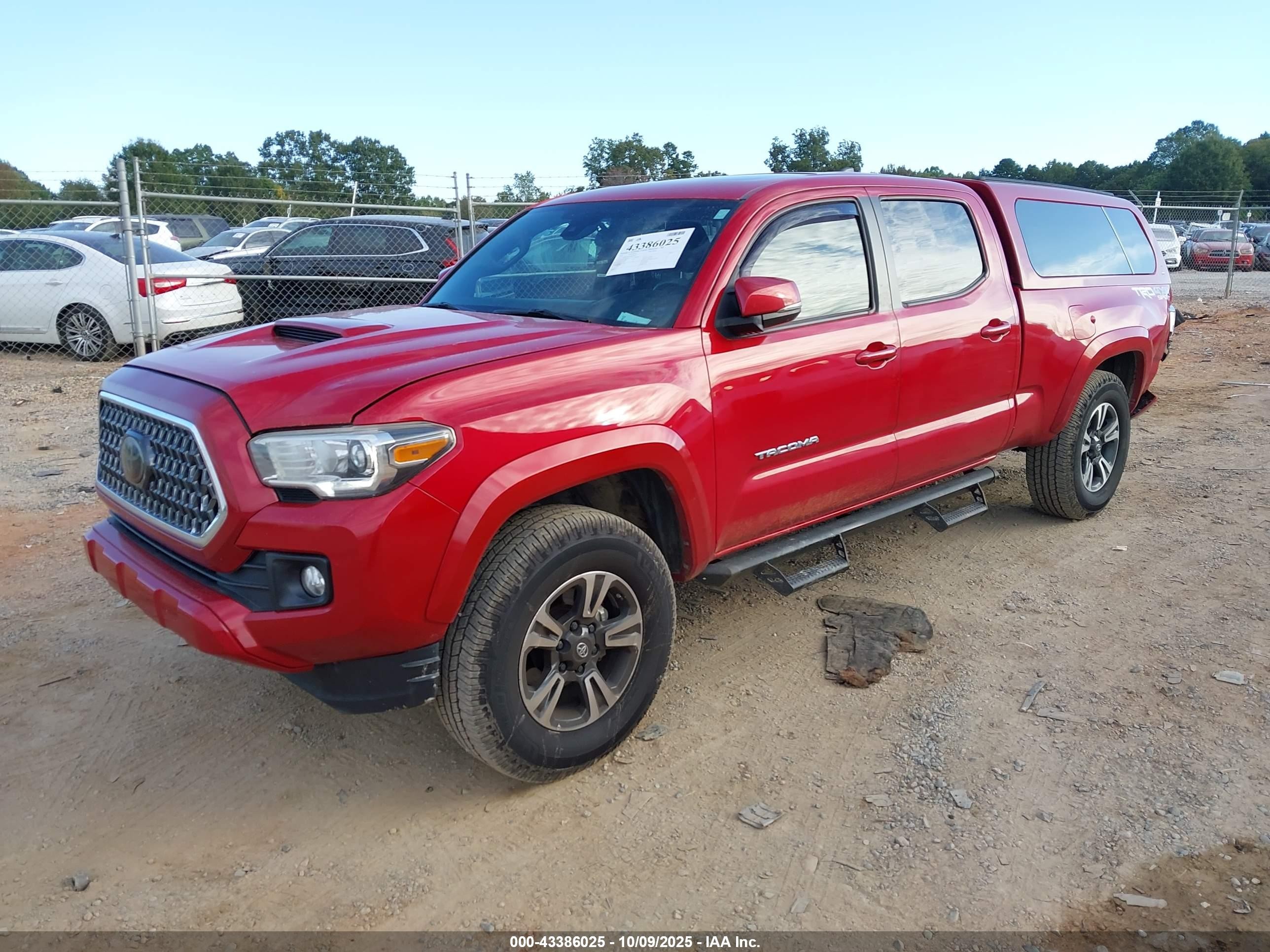 2018 Toyota Tacoma Trd Sport Красный vin: 3TMDZ5BN4JM052047