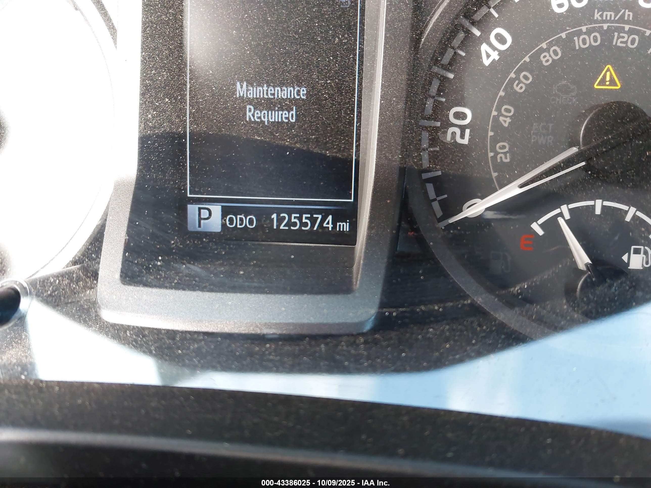 2018 Toyota Tacoma Trd Sport Красный vin: 3TMDZ5BN4JM052047
